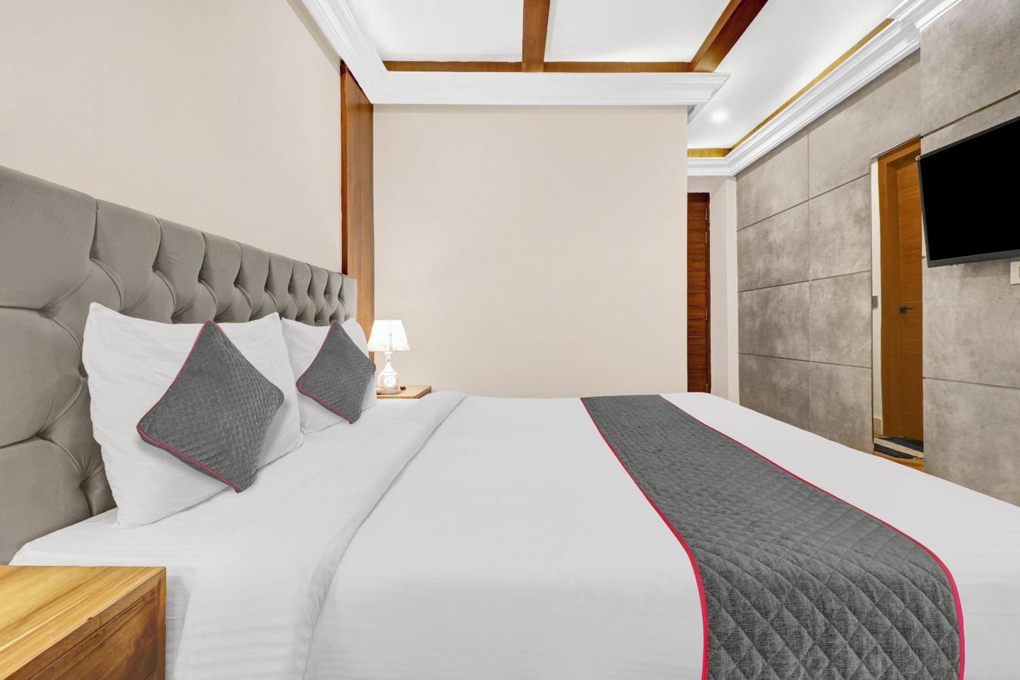 Grand Near Delhi Igi Airport