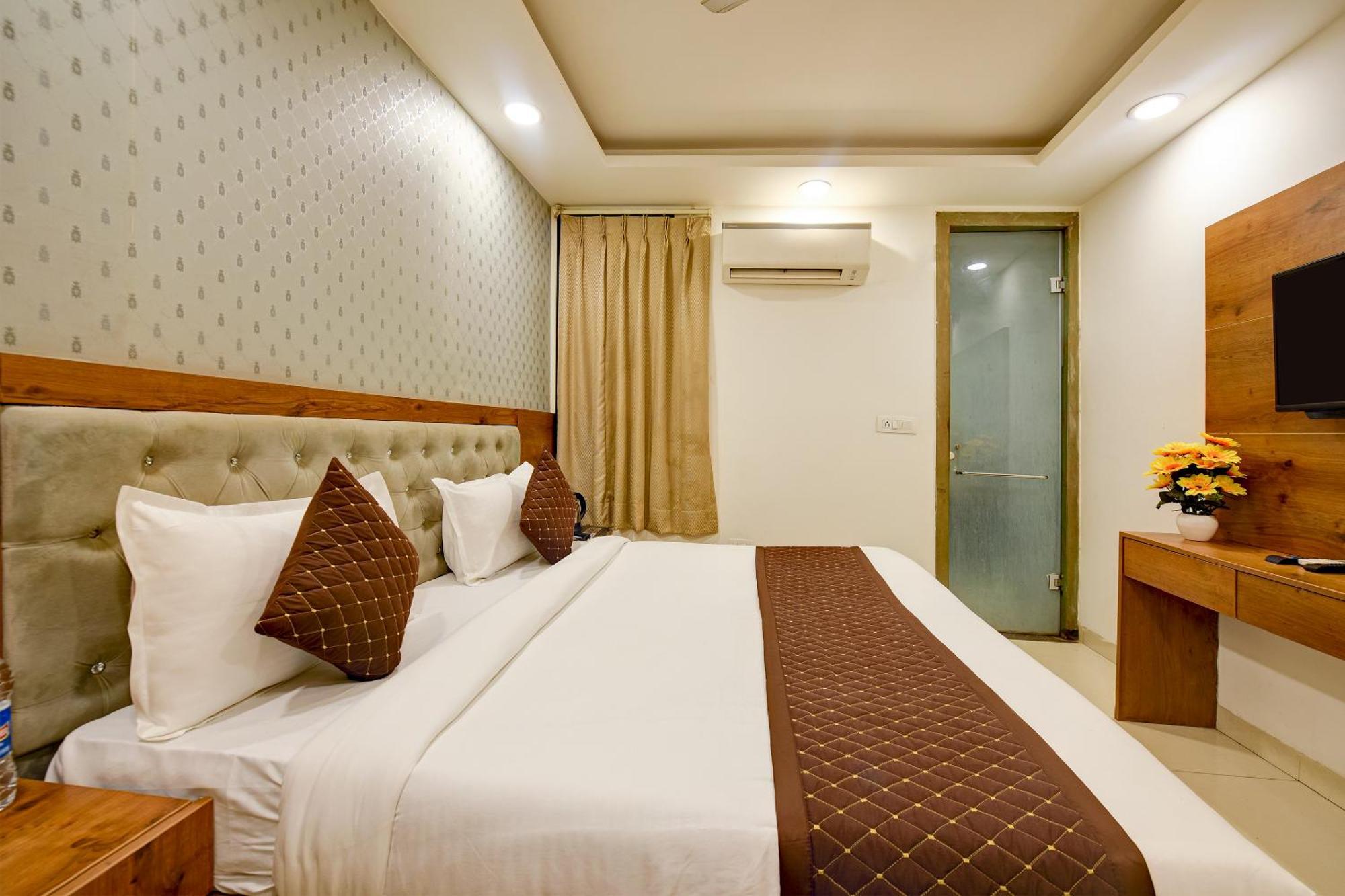 Ocean The Near Delhi Airport Hotel New Delhi