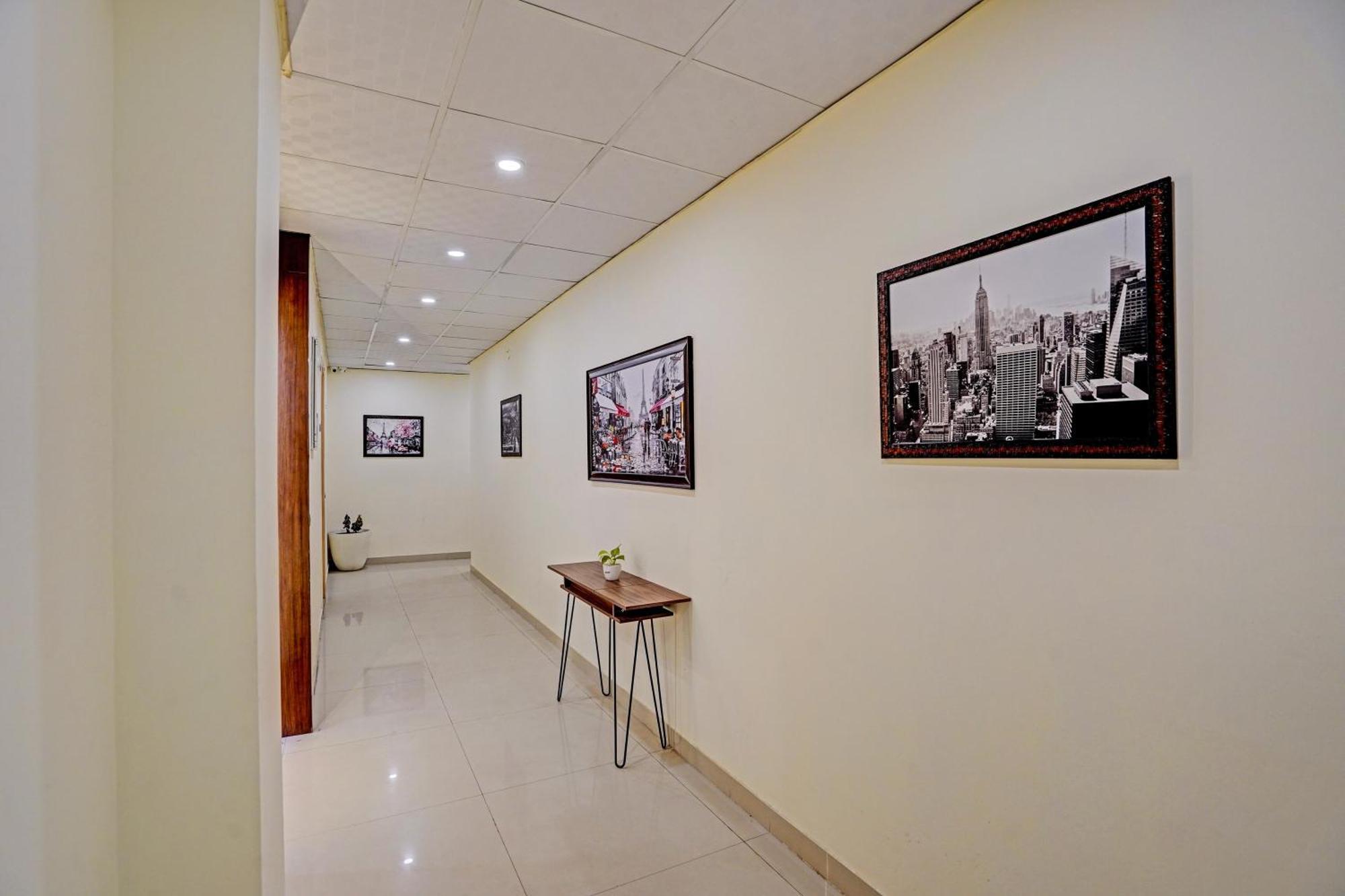 Hotel Krone Plaza Igi Airport Delhi Nova Deli