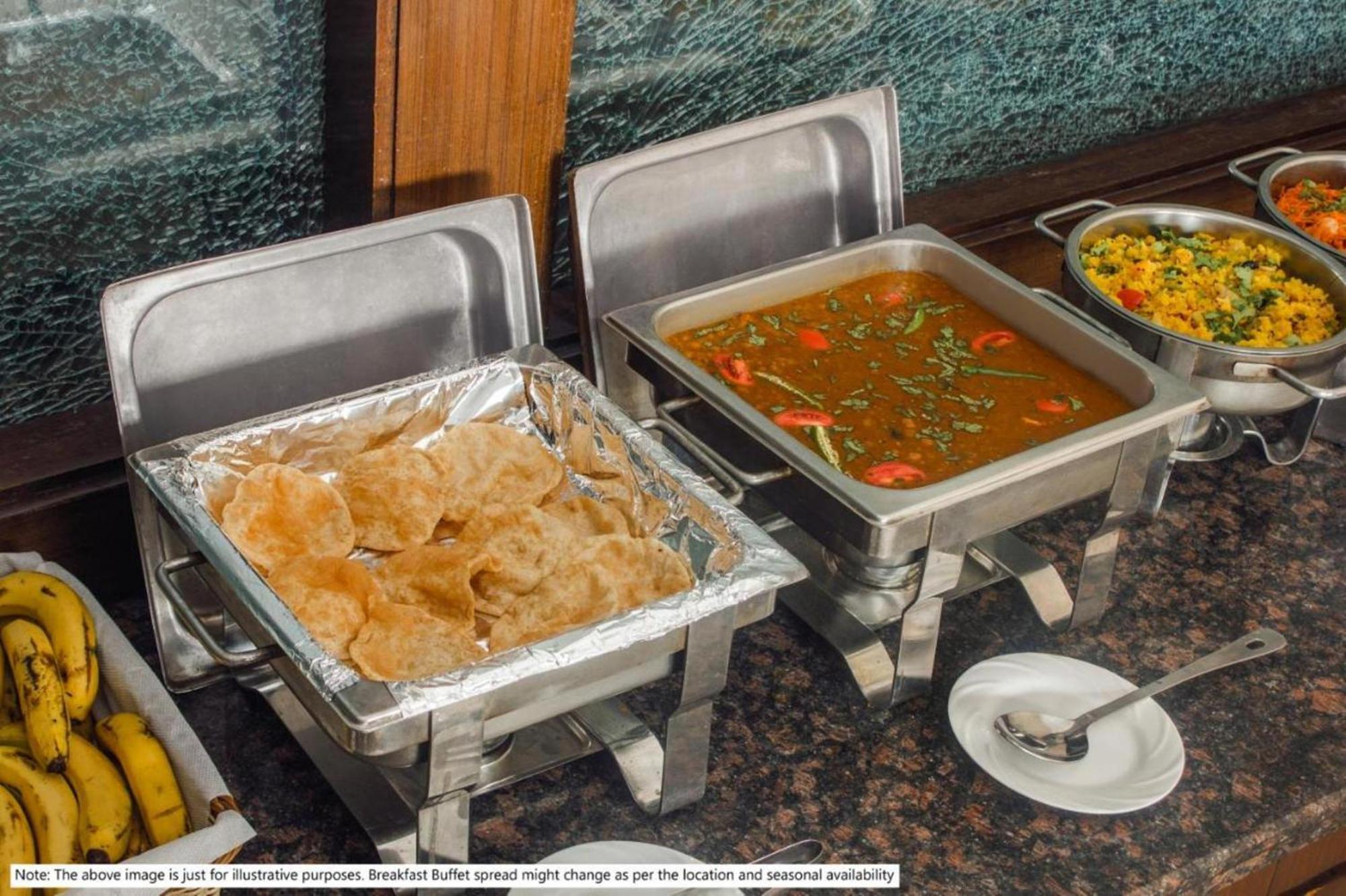 Hotel Popular Delhi Airport
