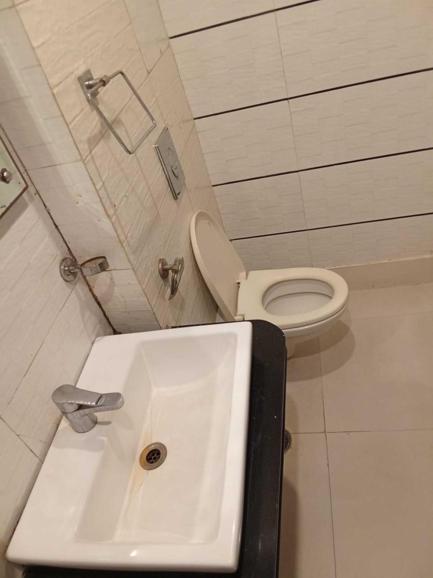 Swathi - Paschim Vihar 4* New Delhi