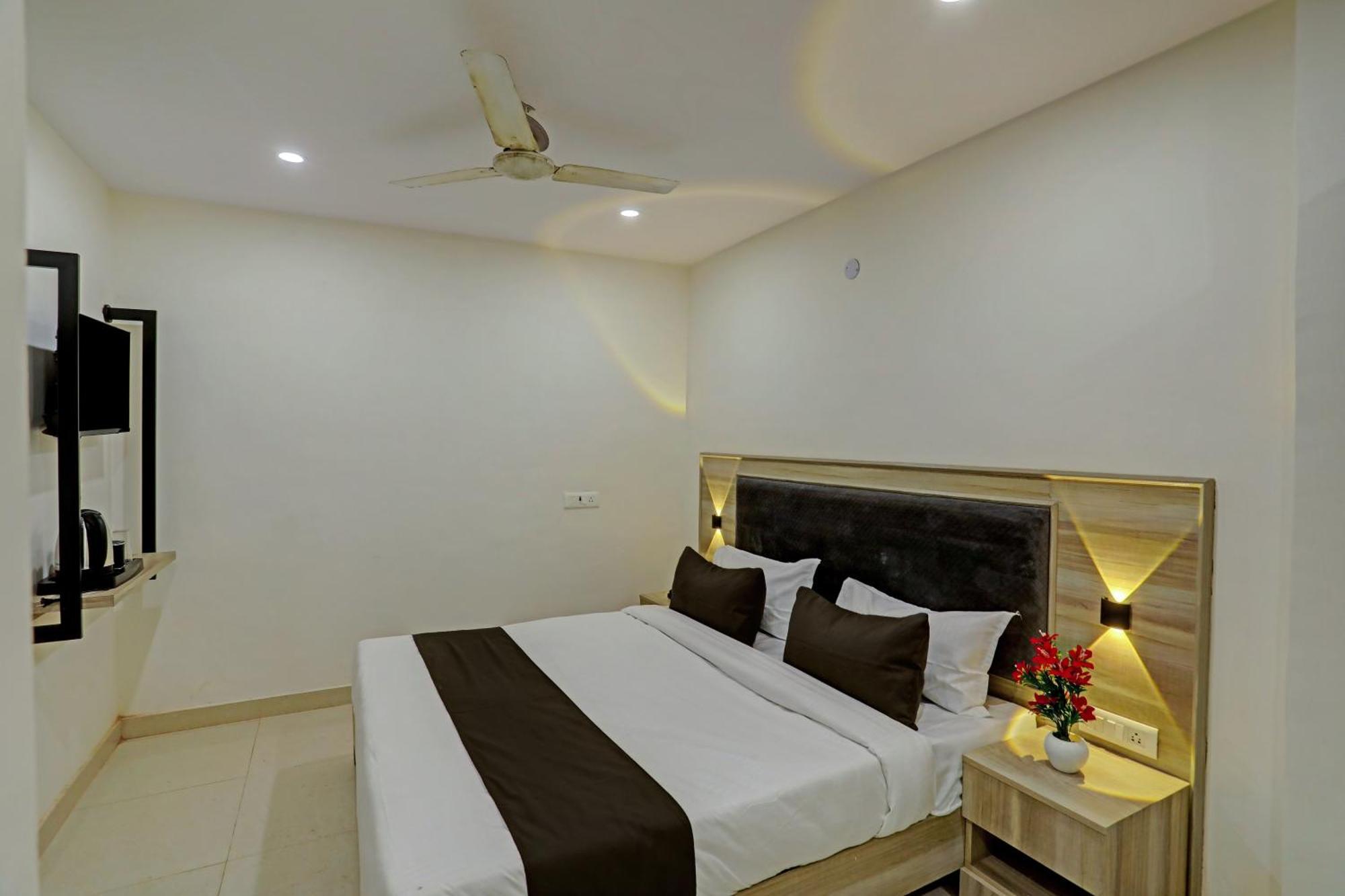 Townhouse Dsr Sector 19 Hotel Kalkaji Devi
