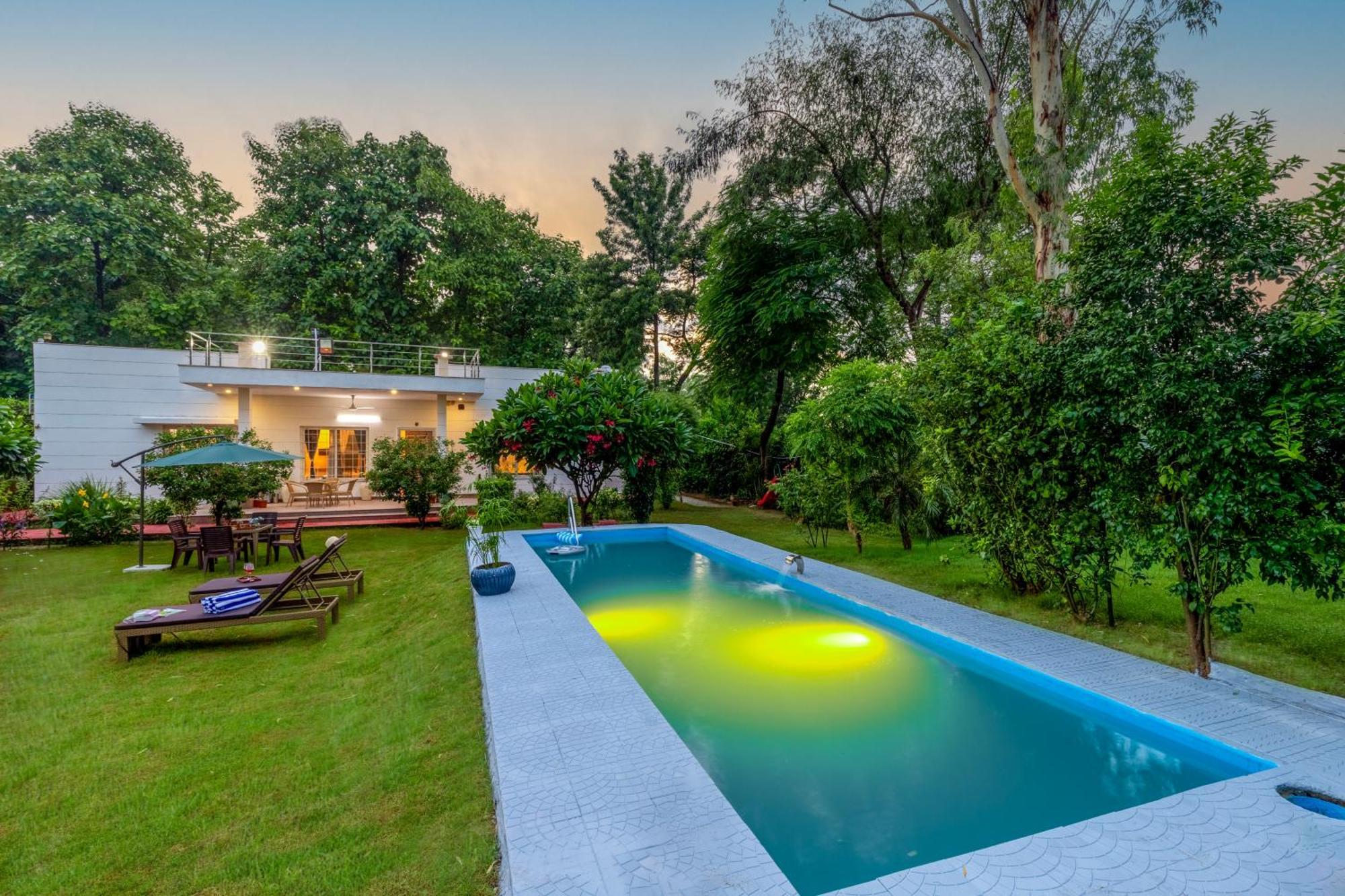 Villa Alaya 3 Bhk Pet Friendly With Pvt Pool - Daffodil New Delhi