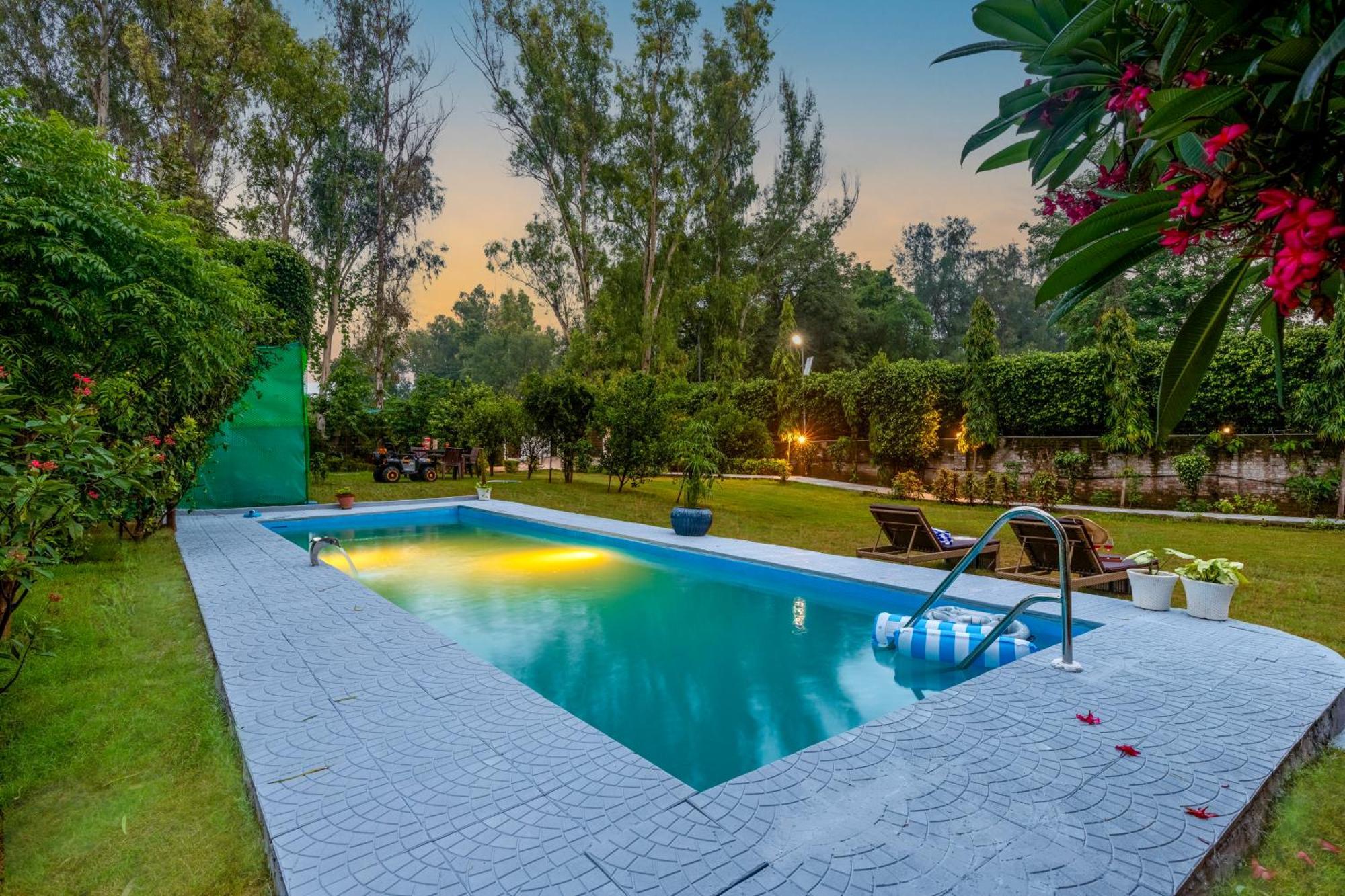 Villa Alaya 3 Bhk Pet Friendly With Pvt Pool - Daffodil