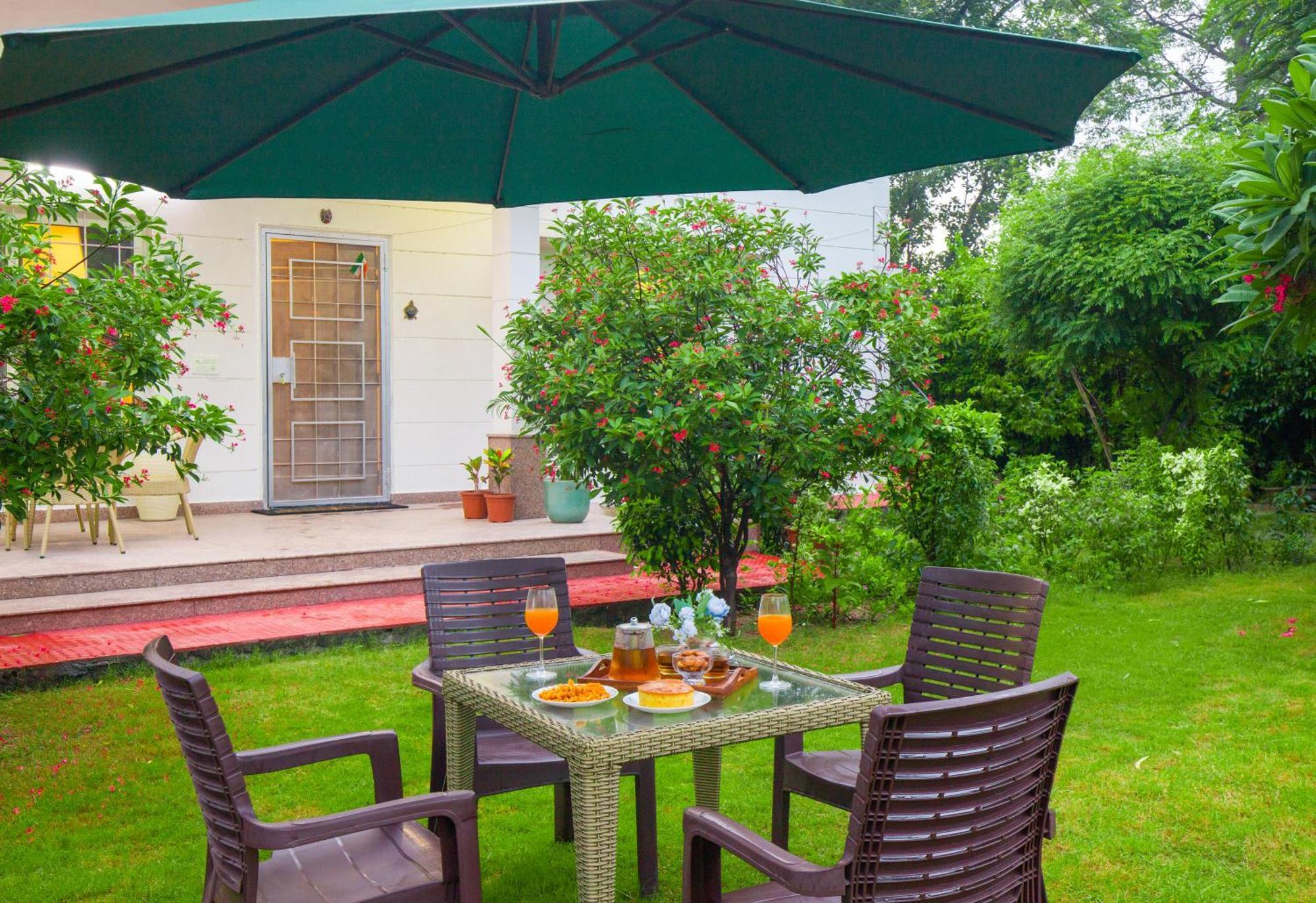 Alaya 3 Bhk Pet Friendly With Pvt Pool - Daffodil New Delhi