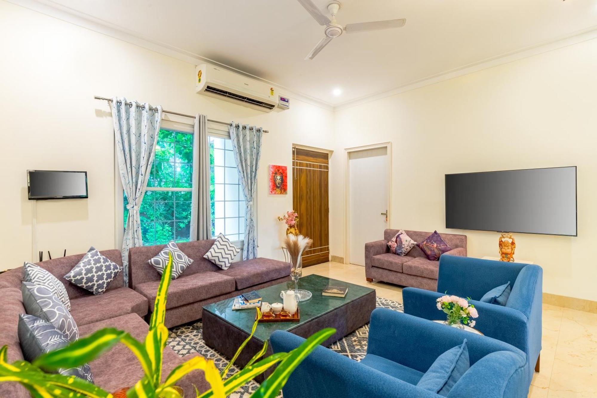 Alaya 3 Bhk Pet Friendly With Pvt Pool - Daffodil * New Delhi