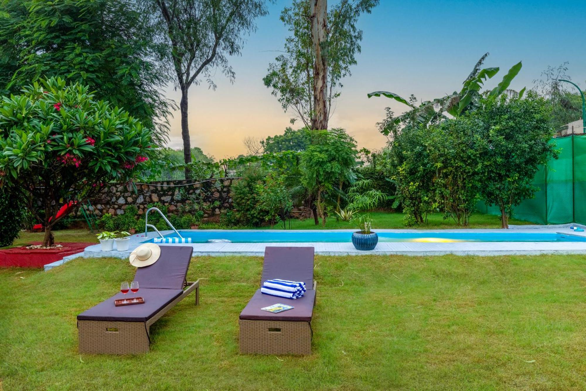 Alaya 3 Bhk Pet Friendly With Pvt Pool - Daffodil * New Delhi