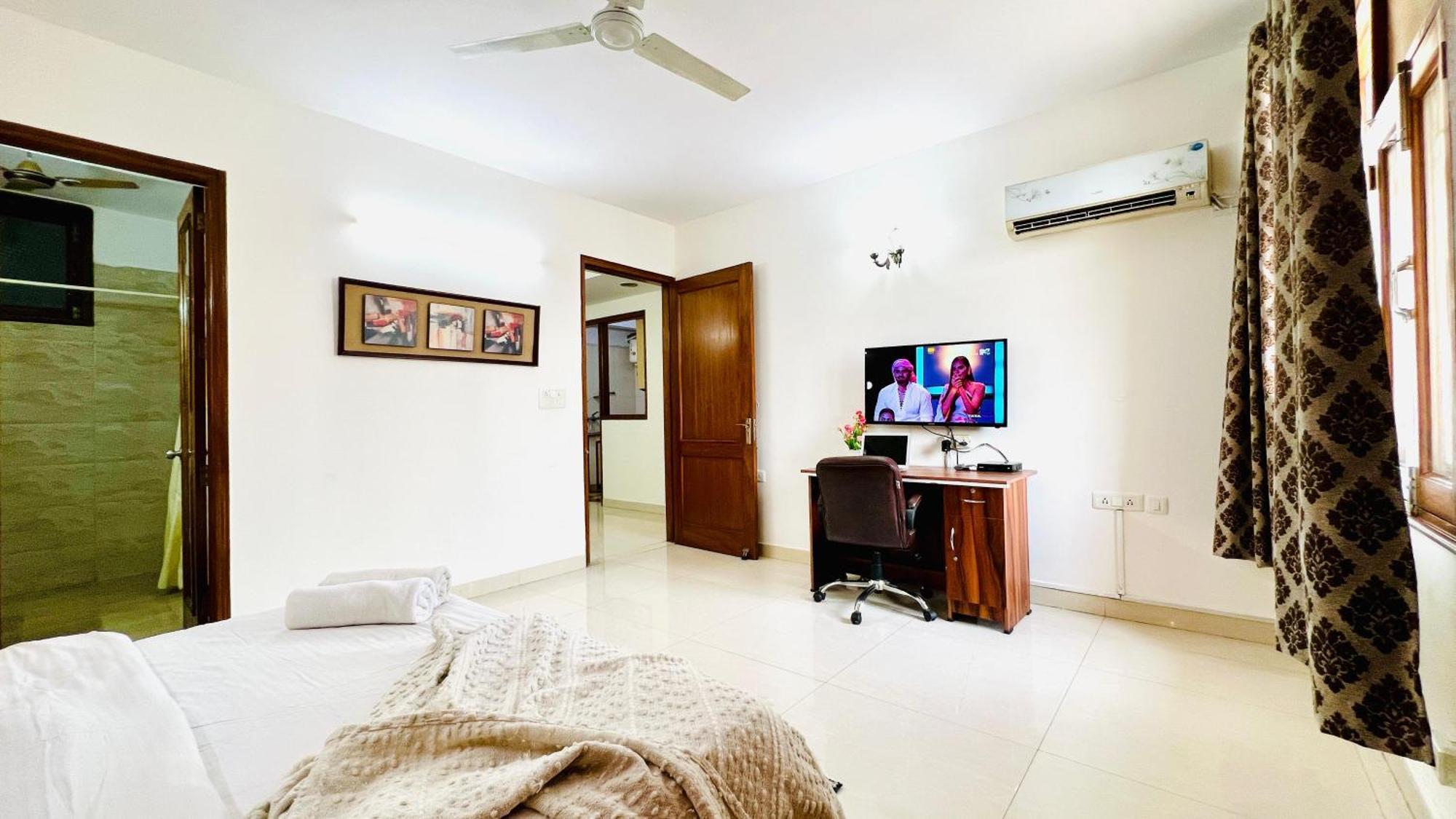 Olive Service - Defence Colony * New Delhi