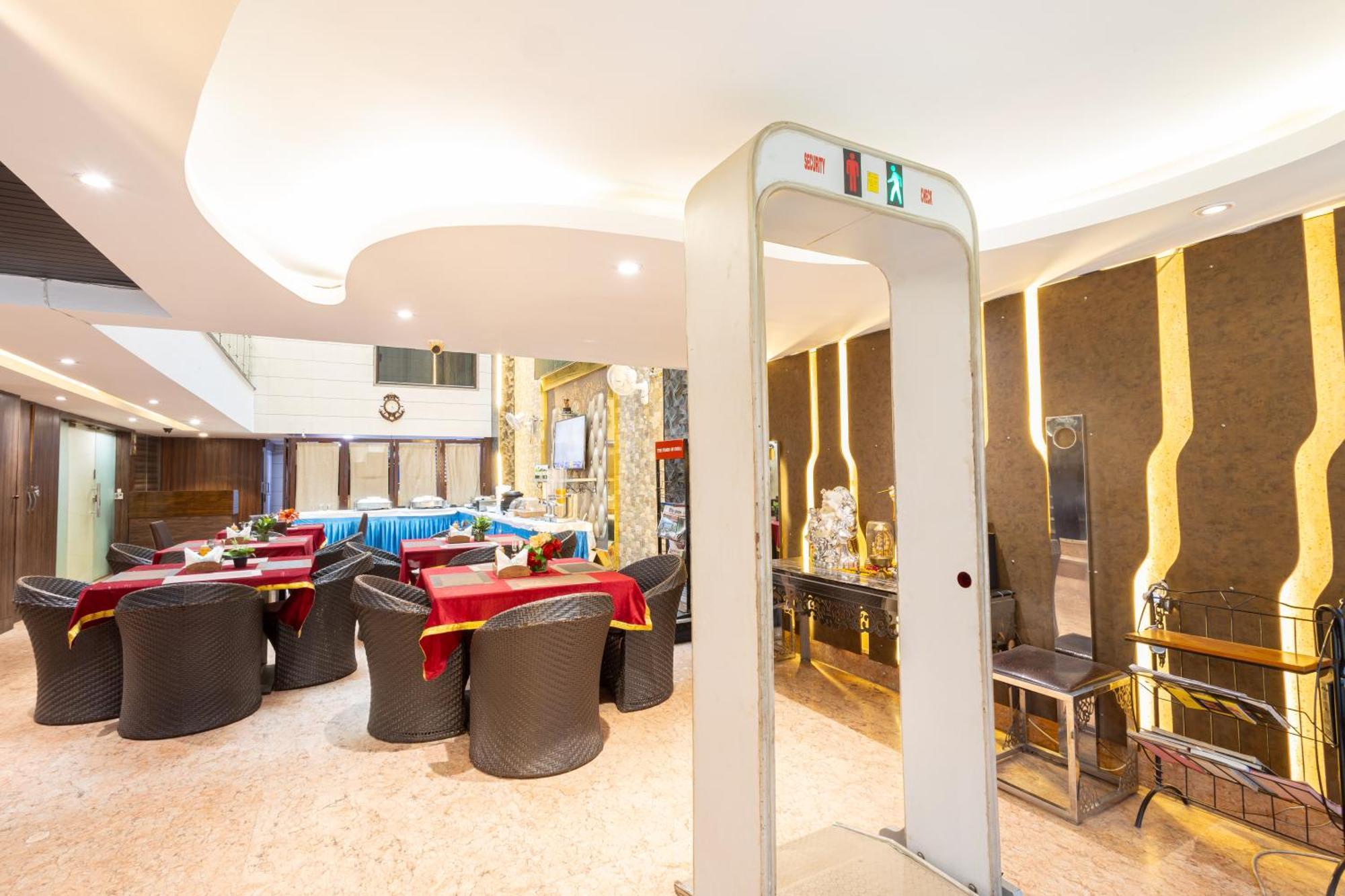 Hotel Gold Souk - Karol Bagh