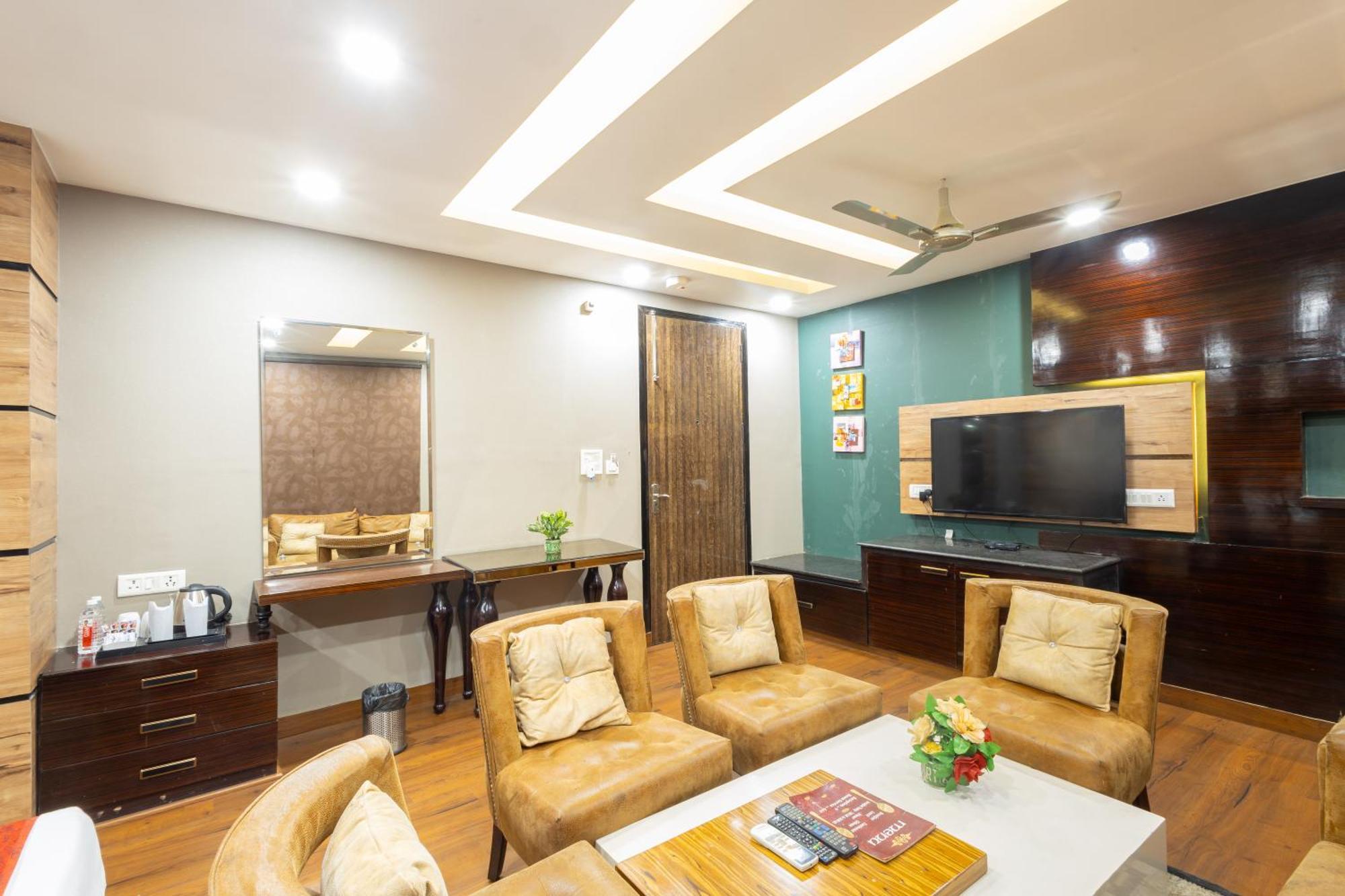 Gold Souk - Karol Bagh