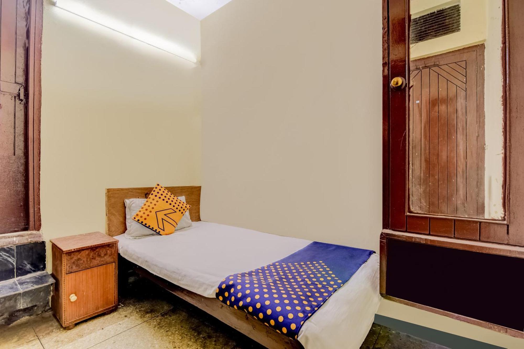 Hotel Spot On Swagat Palace New Delhi