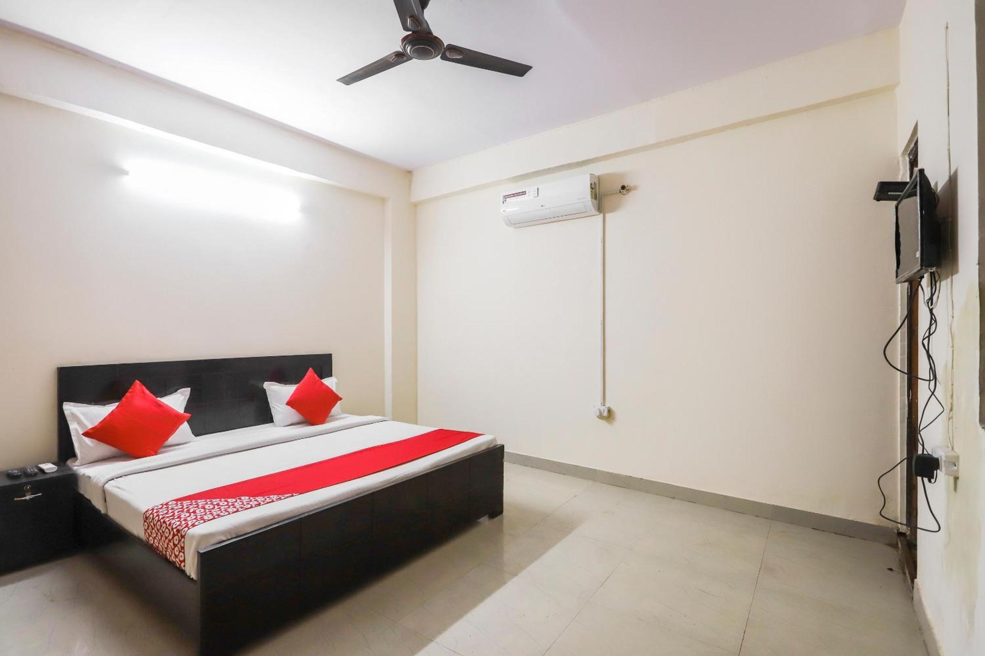 O Royal Residenc 3*