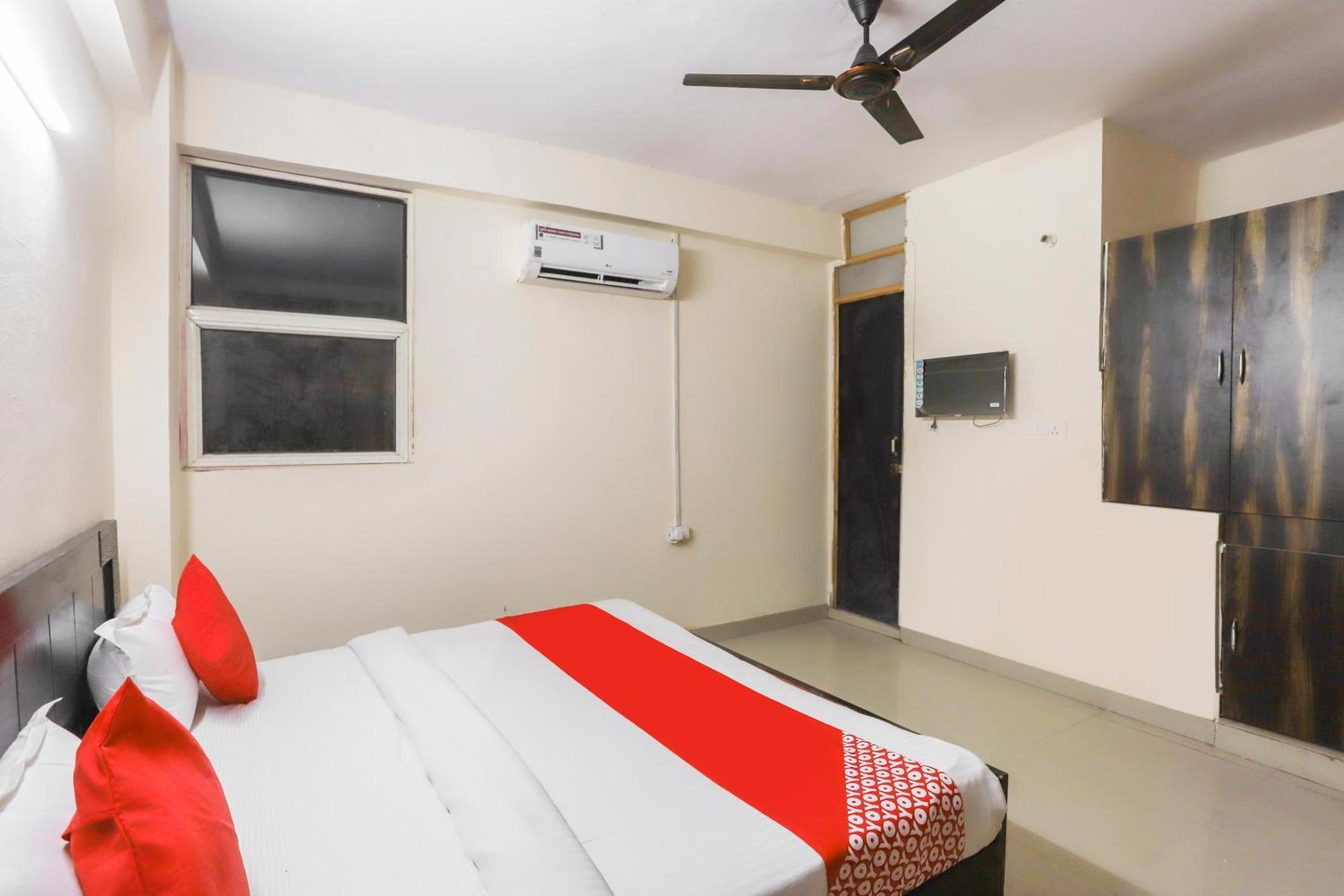 Hotel O Royal Residenc