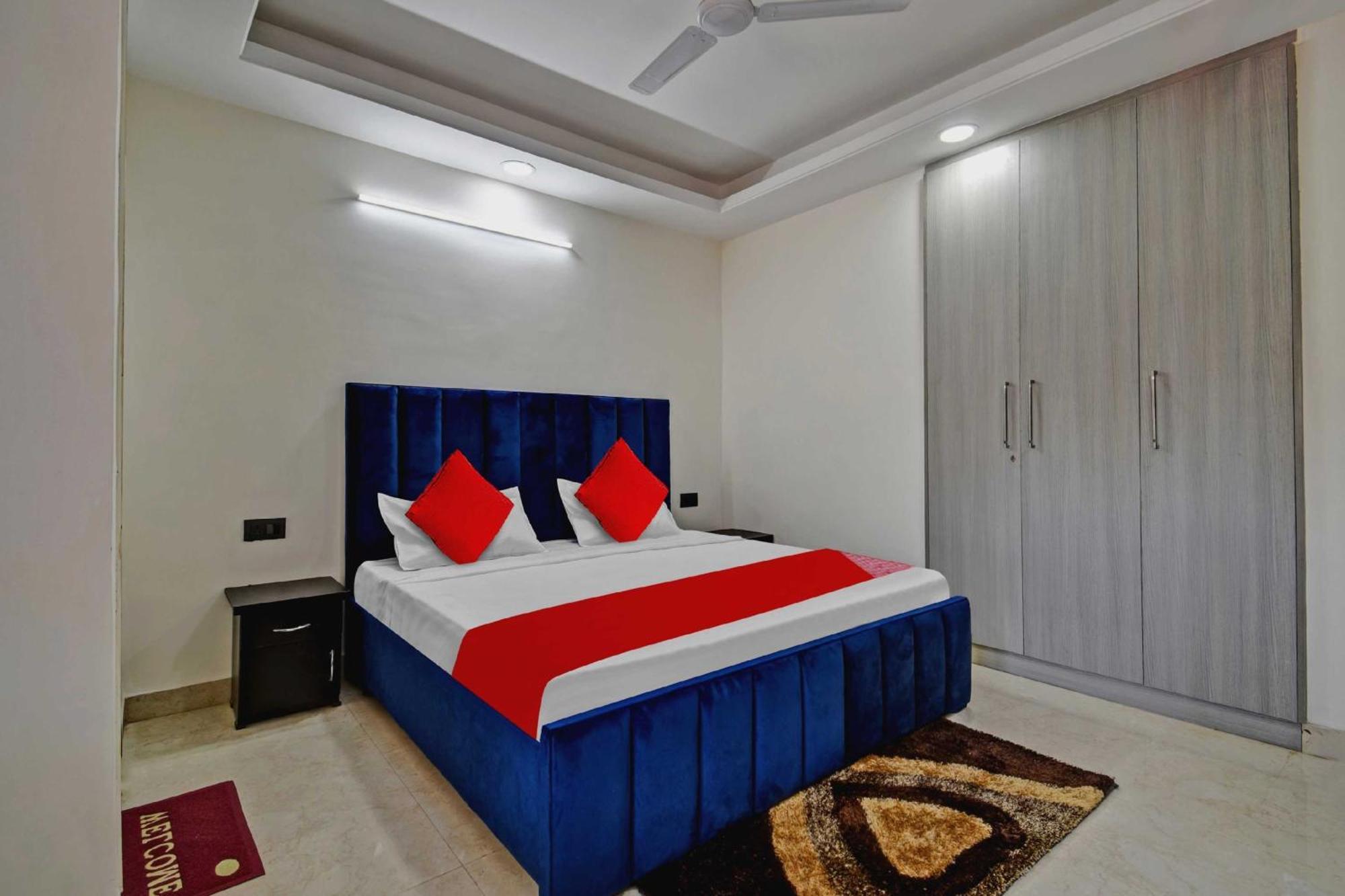Super O Sai Kripa Hotel 4*