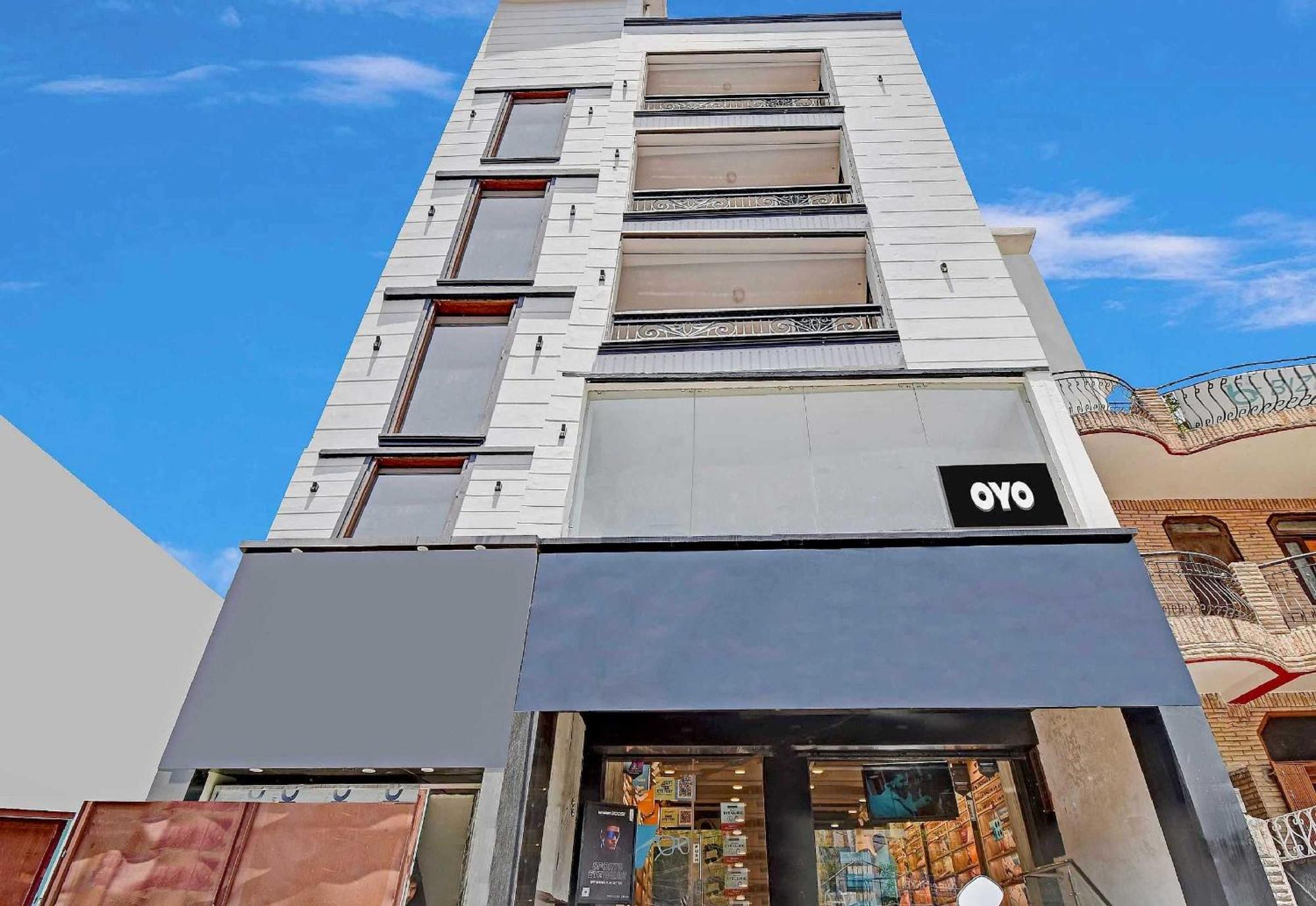 Hotel Super O Sai Kripa Nova Deli