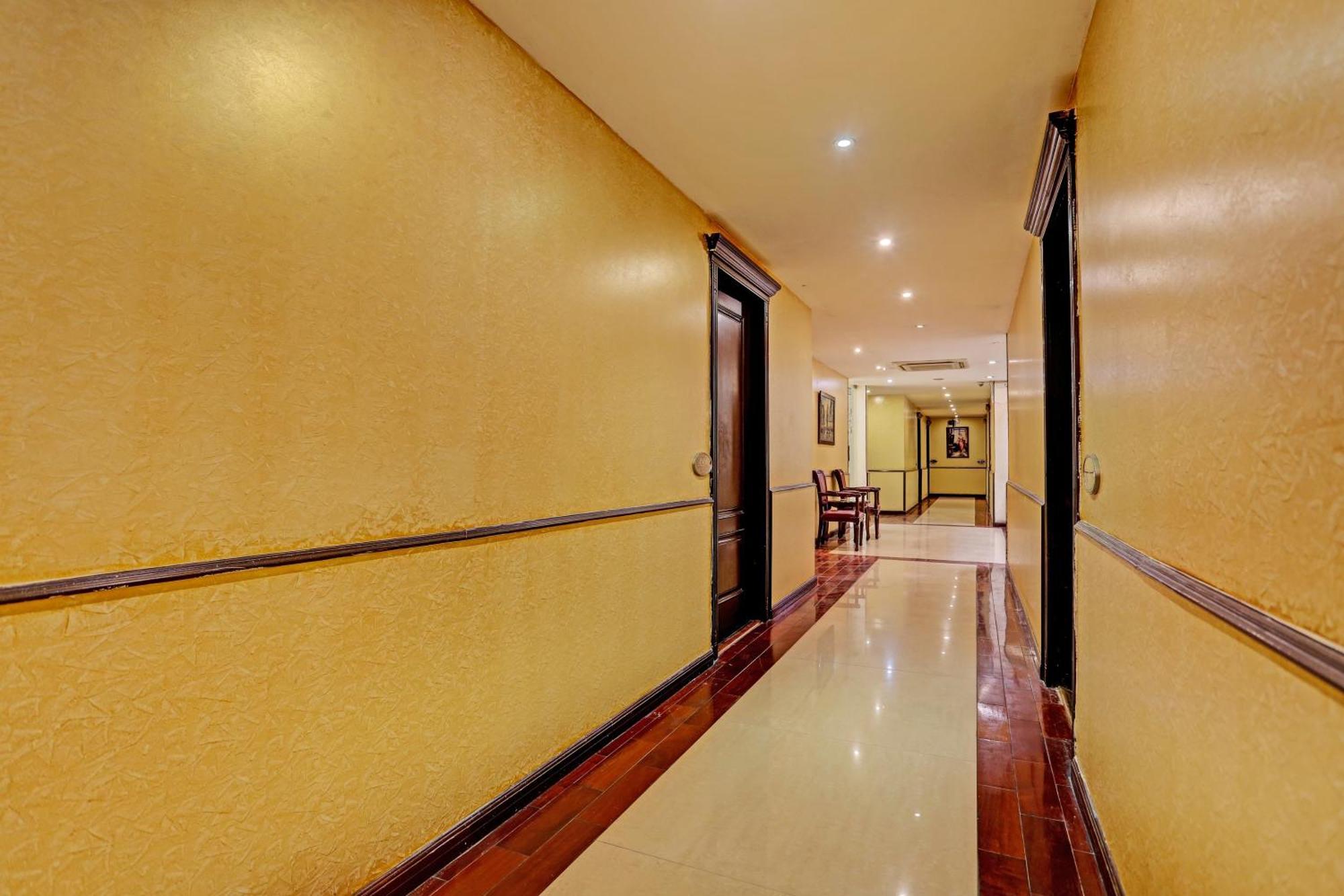Townhouse The Royce New Friends Colony 4*