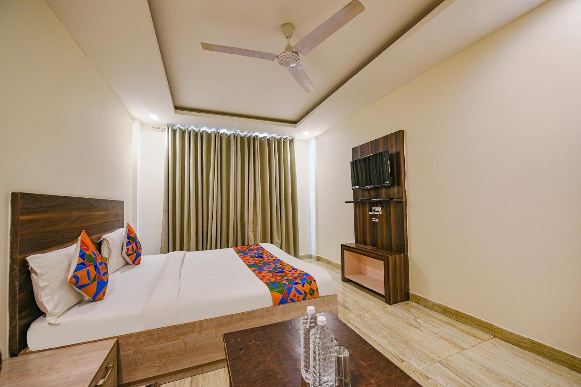 International Embassy 3*