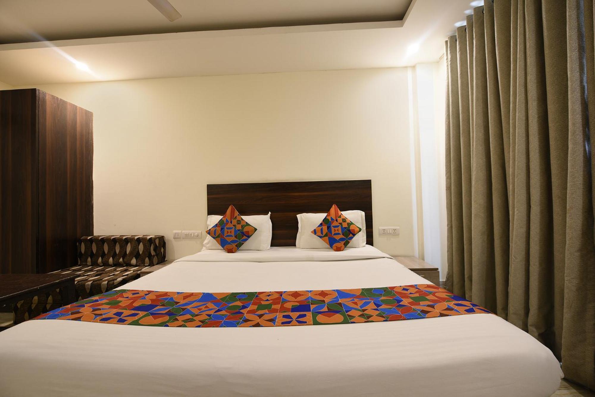 Hotel International Embassy