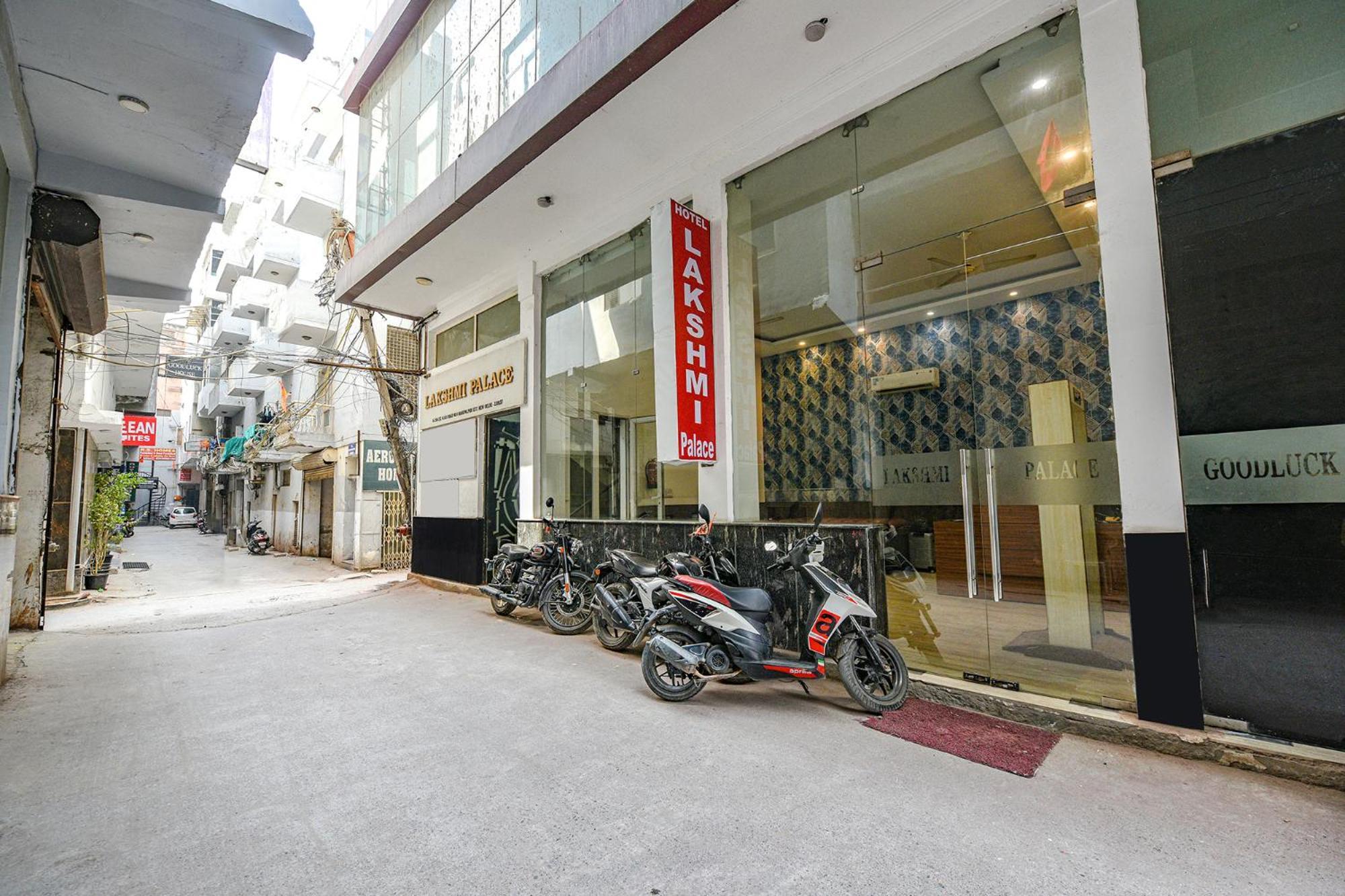 International Embassy Hotel 3*
