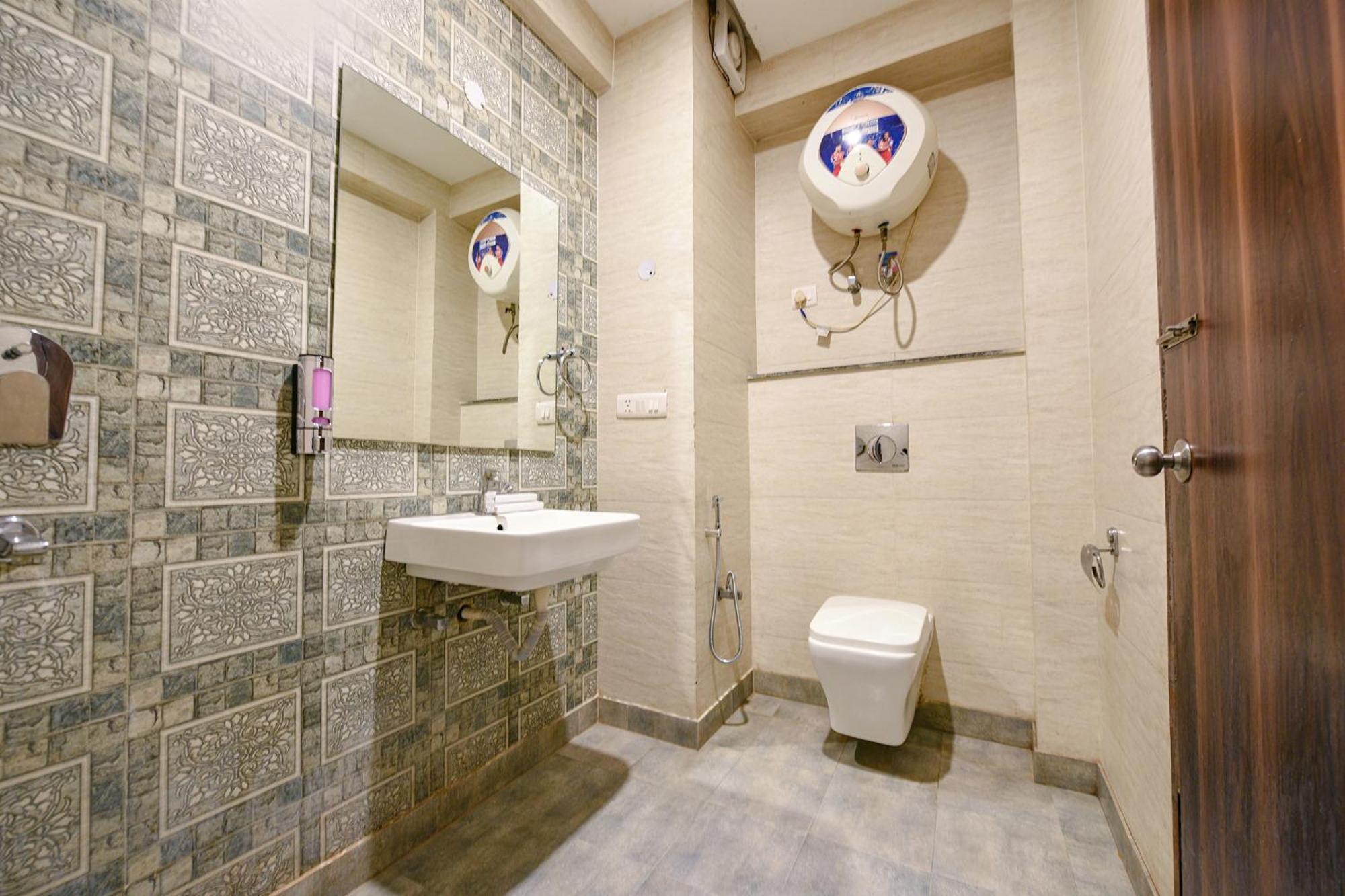 International Embassy 3*
