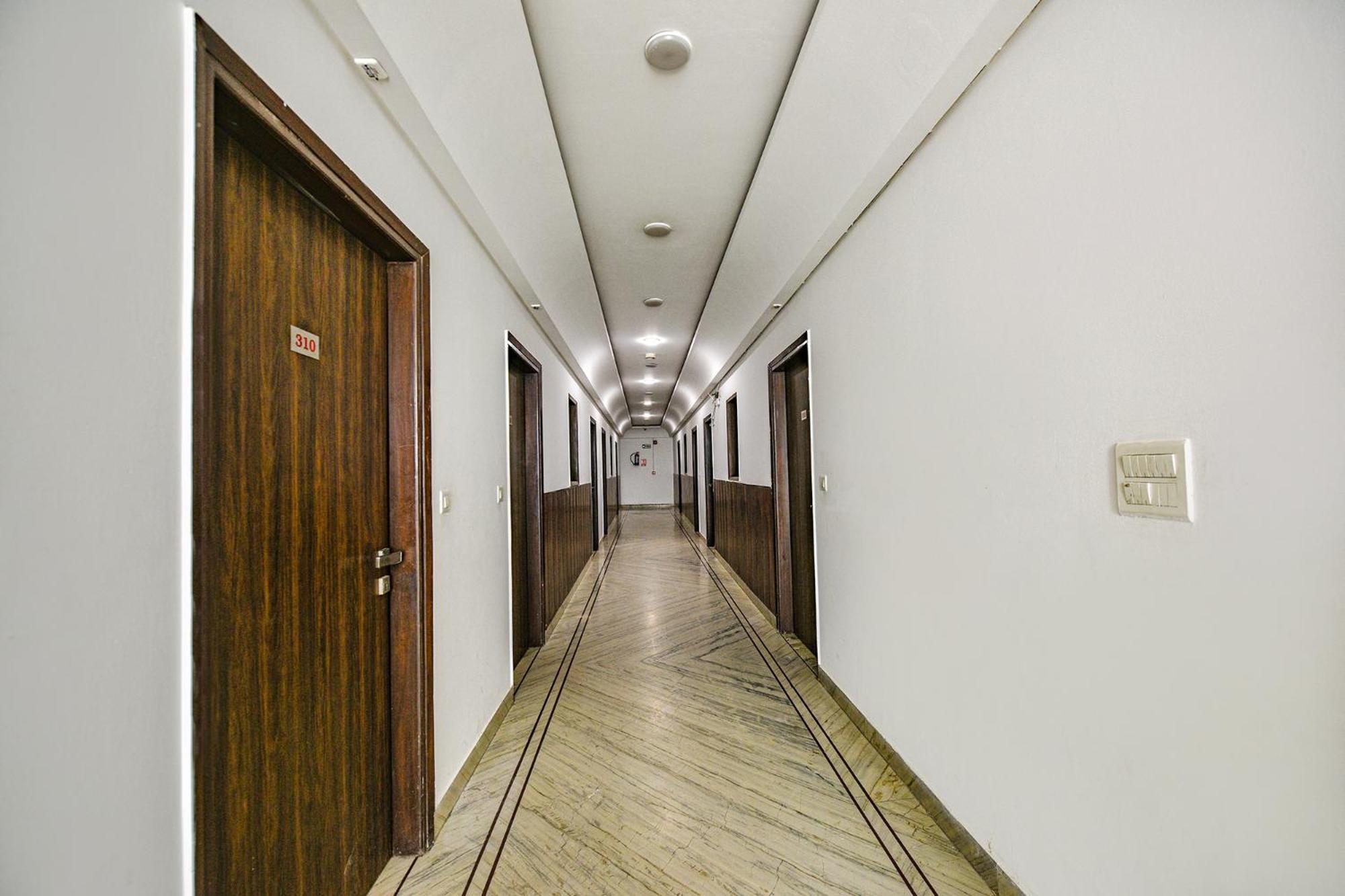 Hotel International Embassy