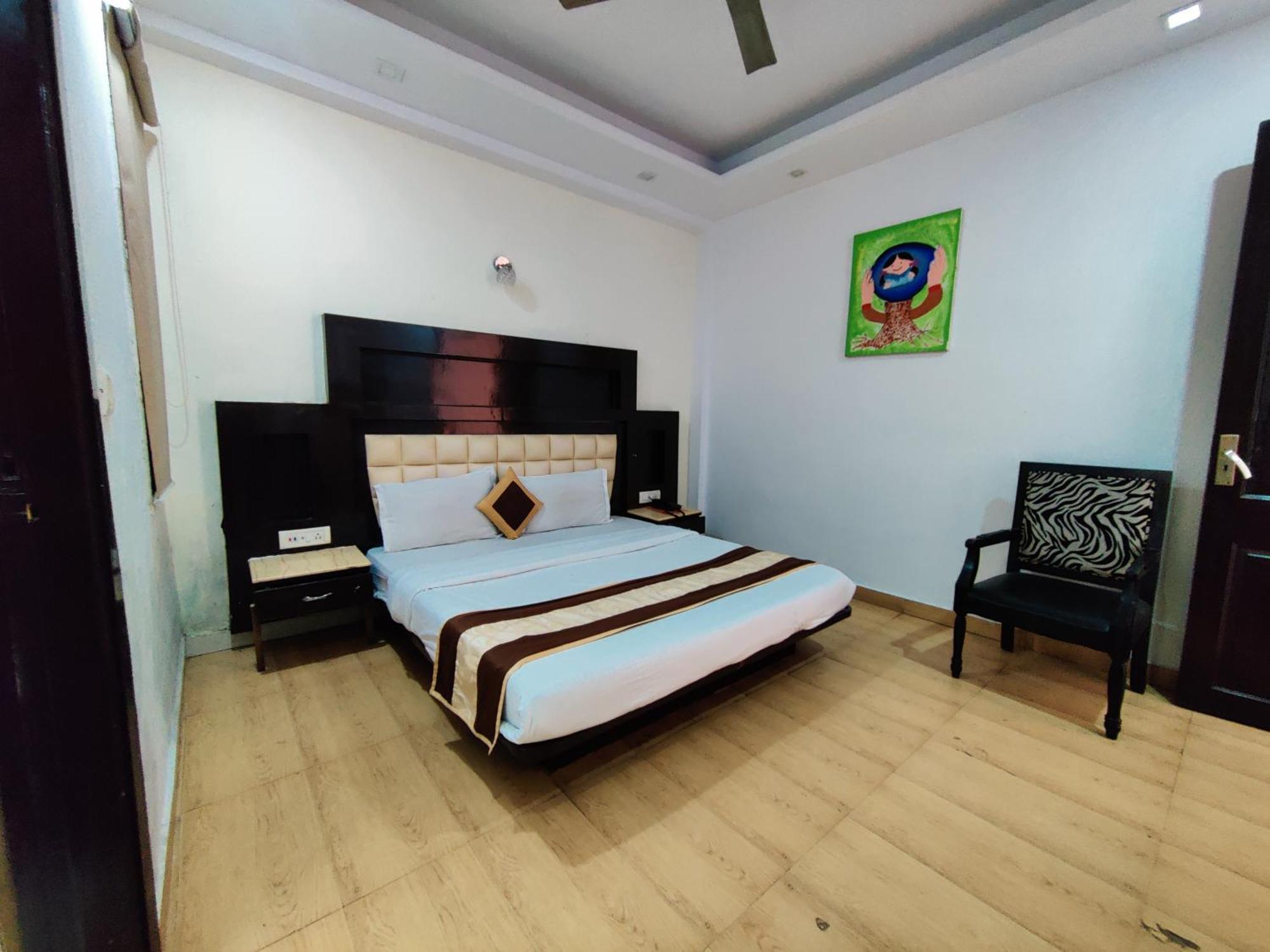 Asko International-karol Bagh Hotel *