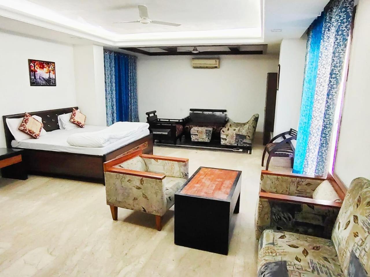 Taj Residency Guest house New Delhi