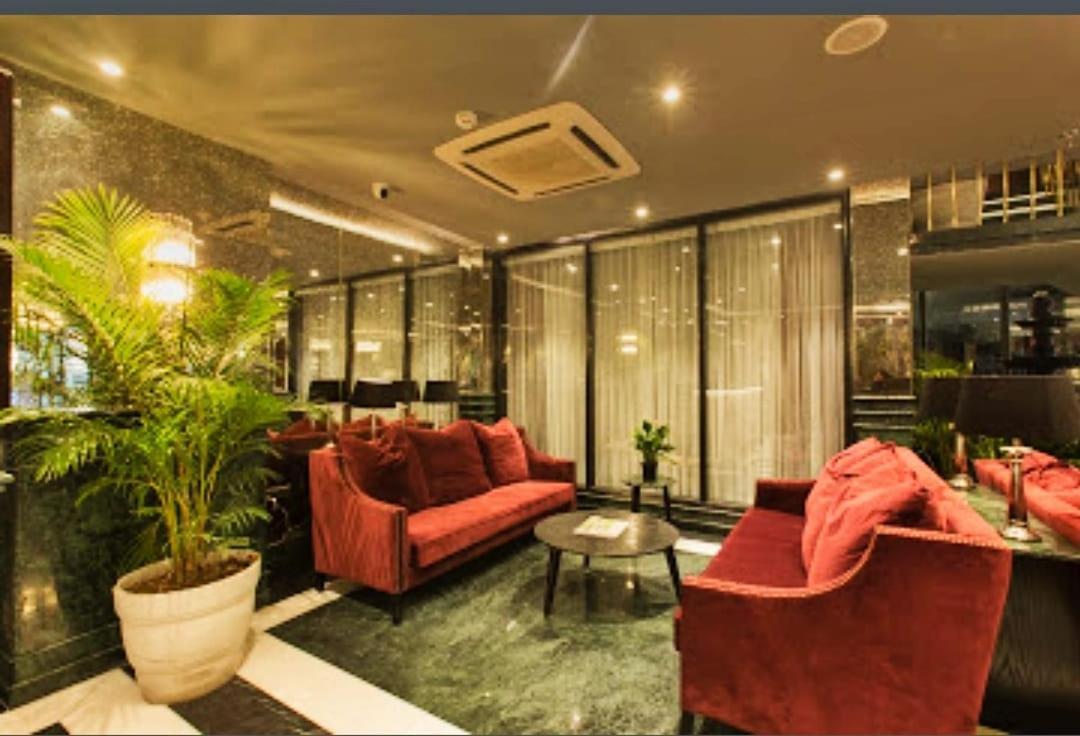 Foxoso Delhi Airport 4*