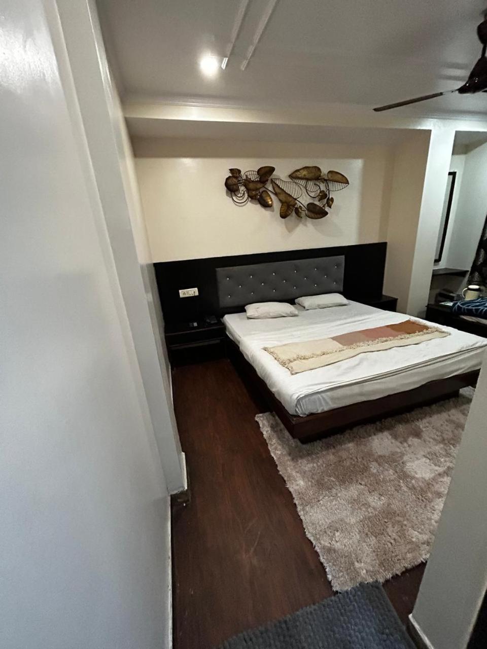 Hotel Family By Pg International New Delhi