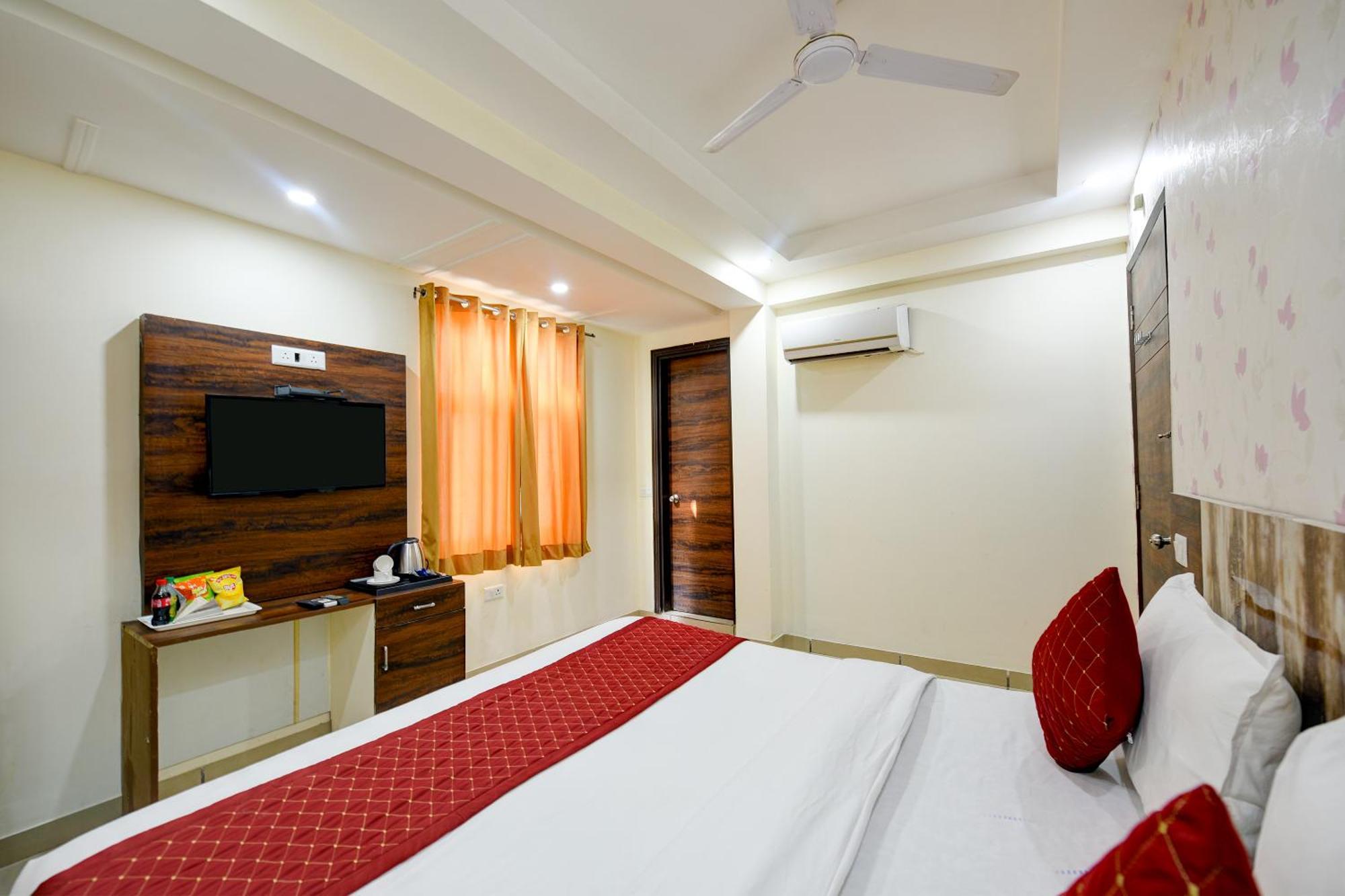 The Ocaen Near Delhi Airport Hotel