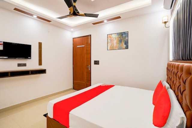 Hotel O Airport Glace New Delhi