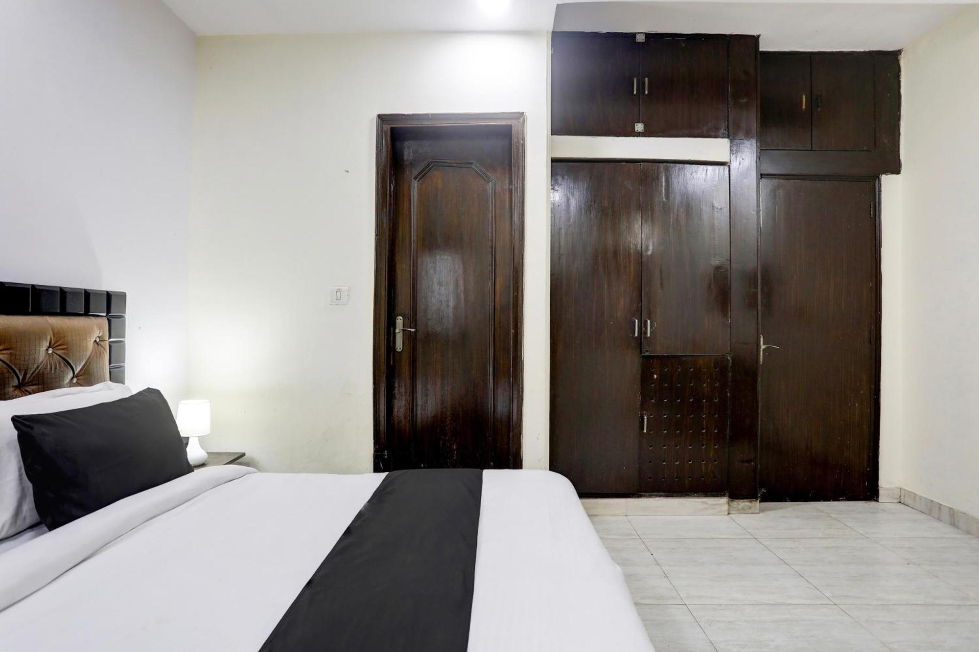 Hotel O R S