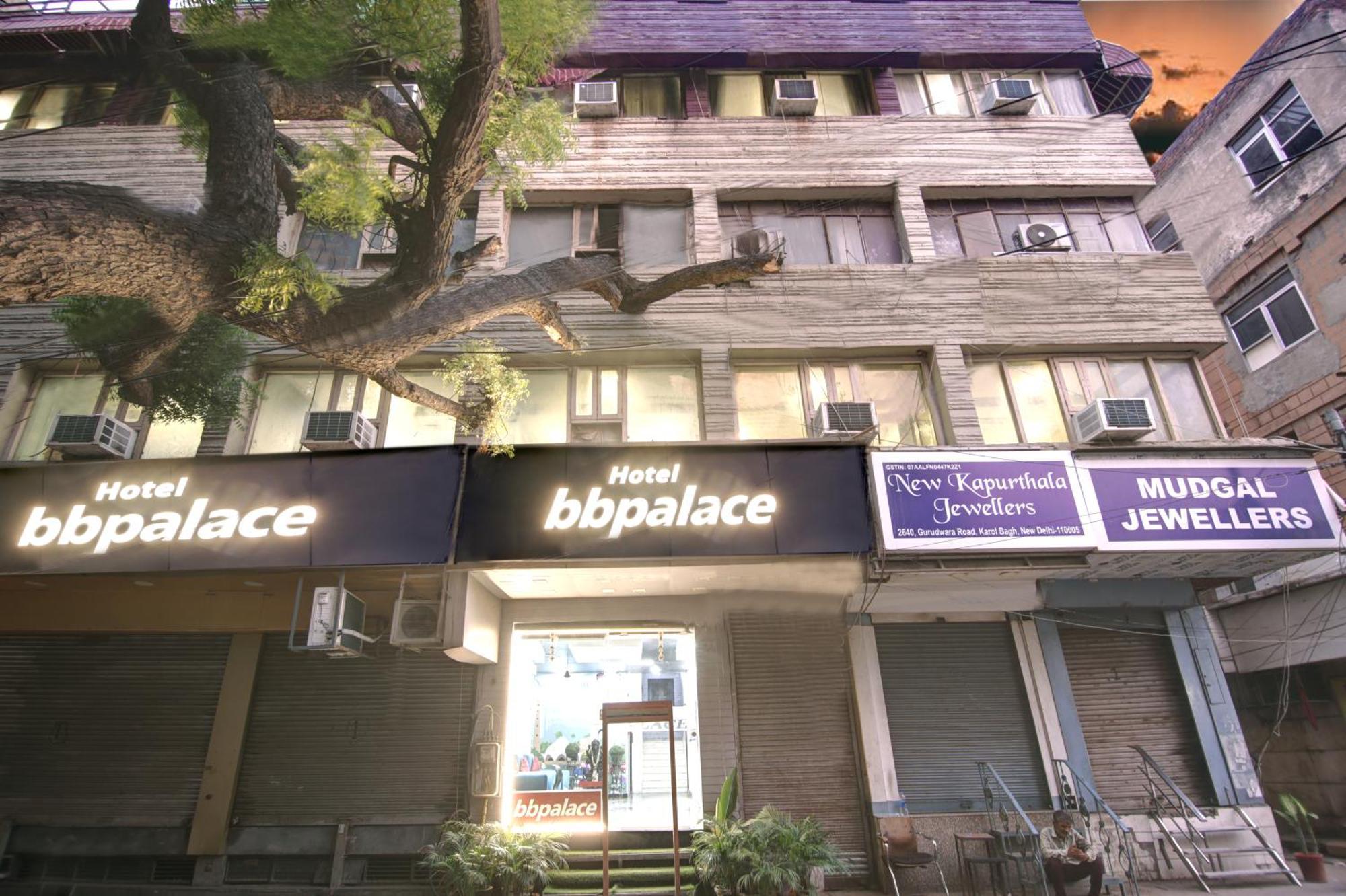 Hotel Bb Palace 3*