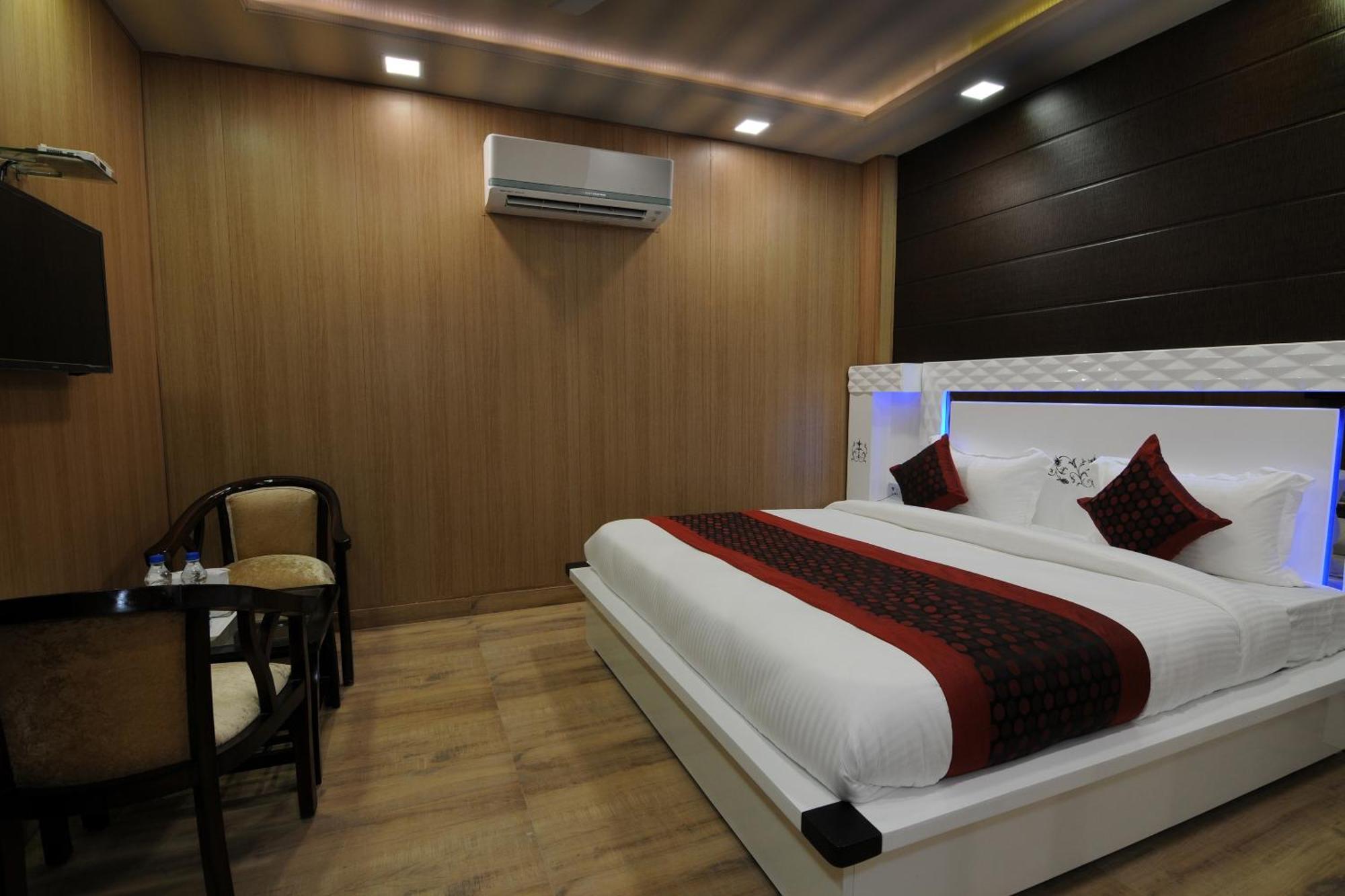 Hotel O Flyover Delhi (National Capital Territory of India)