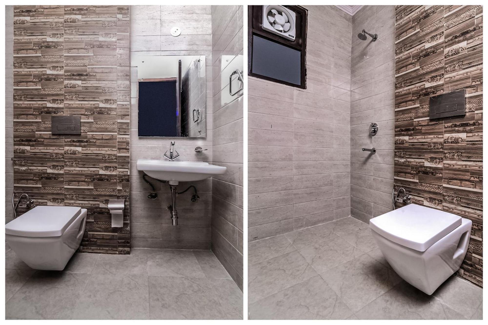 Hotel Aerostar Gold - Opposite Max Healthcare 3*