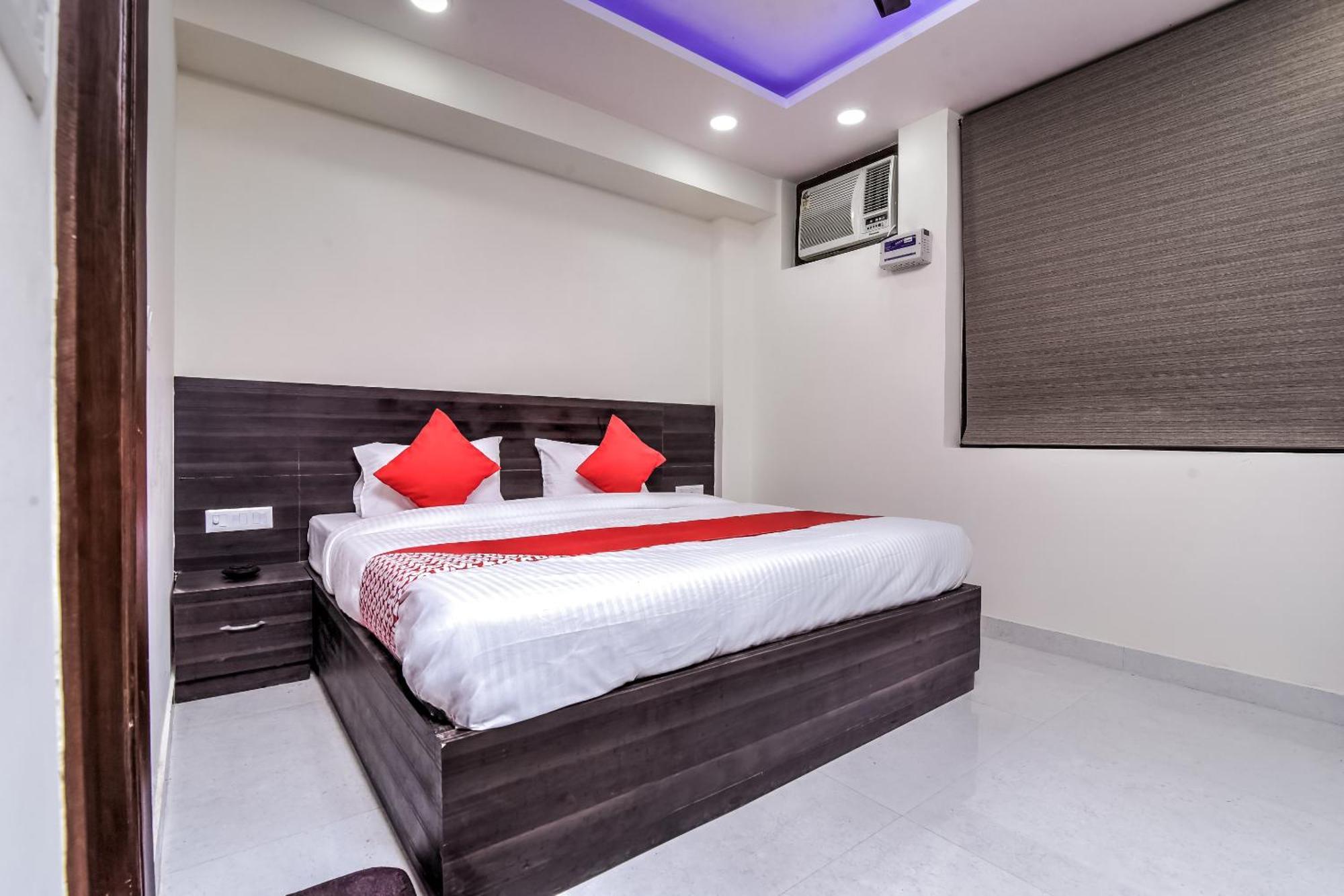 Hotel Aerostar Gold - Opposite Max Healthcare Delhi (National Capital Territory of India)