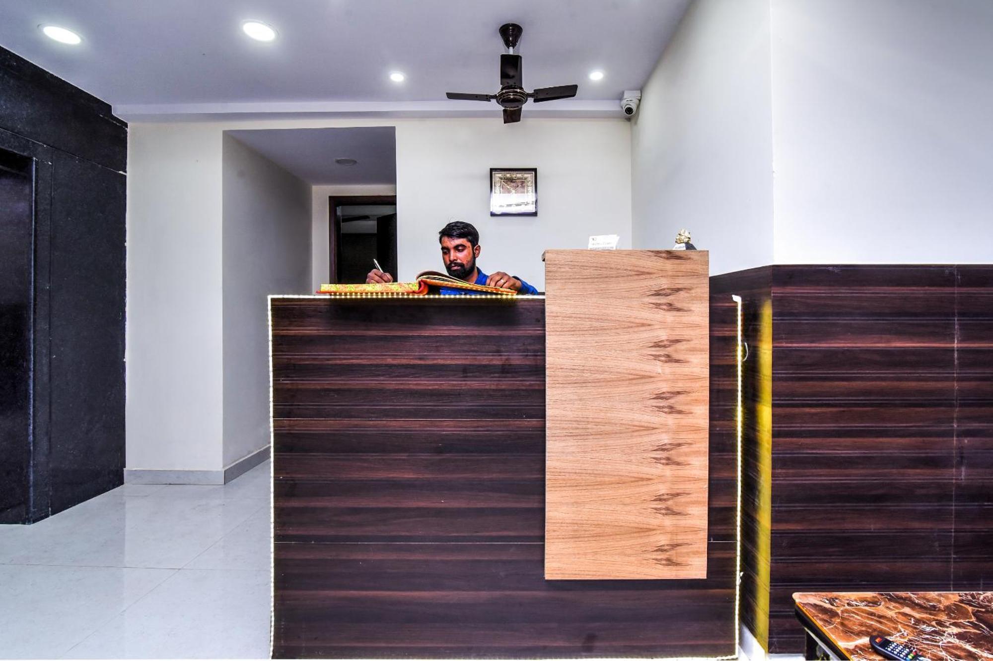 Aerostar Gold - Opposite Max Healthcare