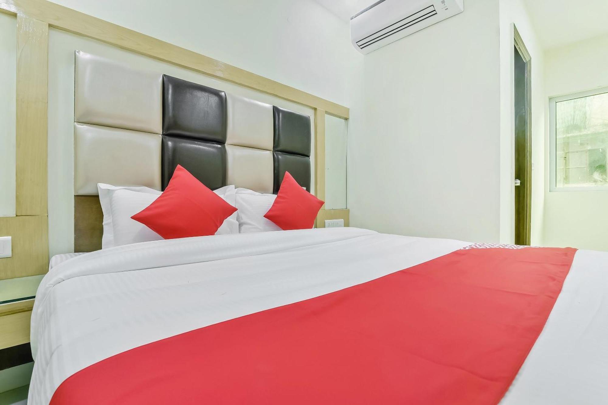 O Bramhaputra Hotel