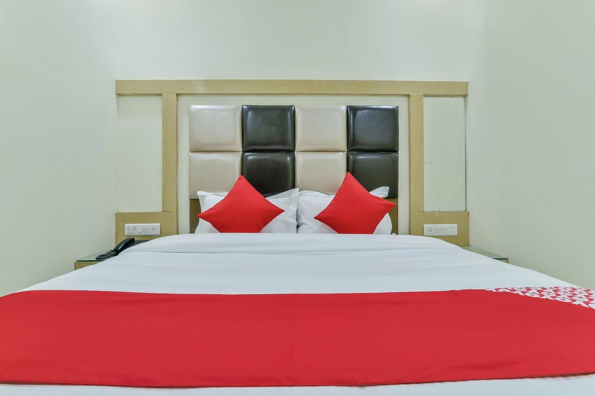 O Bramhaputra Hotel New Delhi