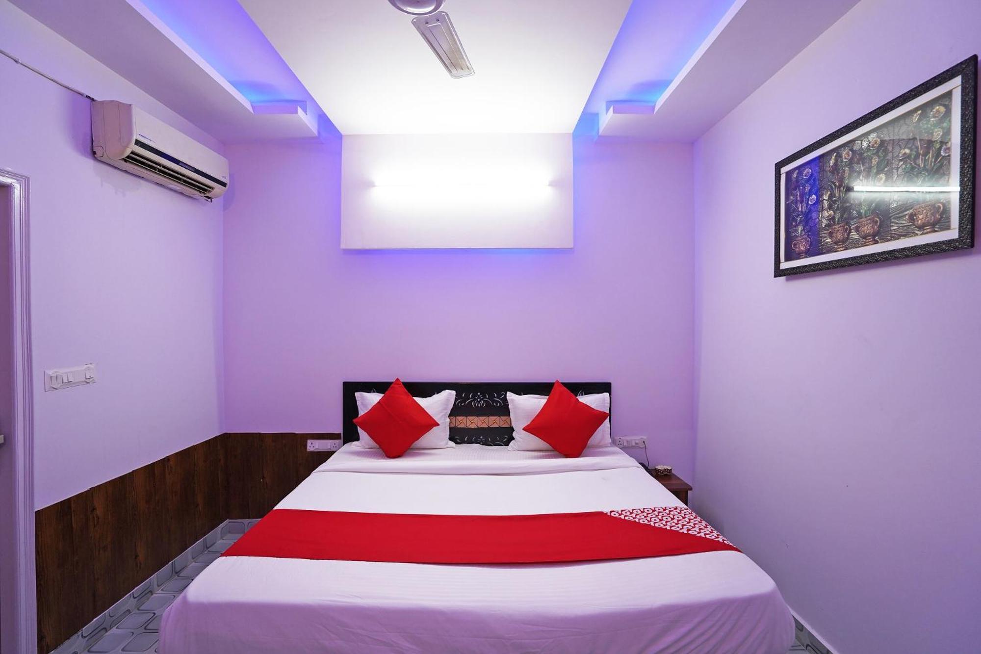 O One One Residency Hotel 3*