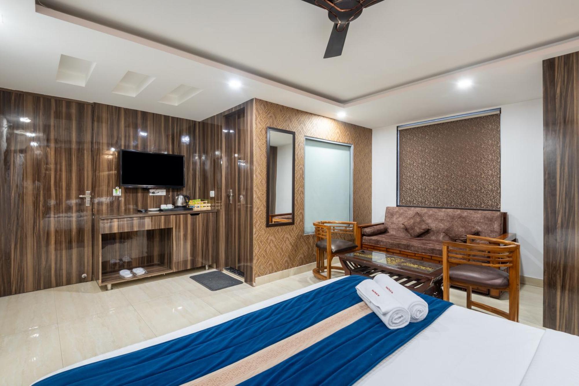 Royal Igi Hotel