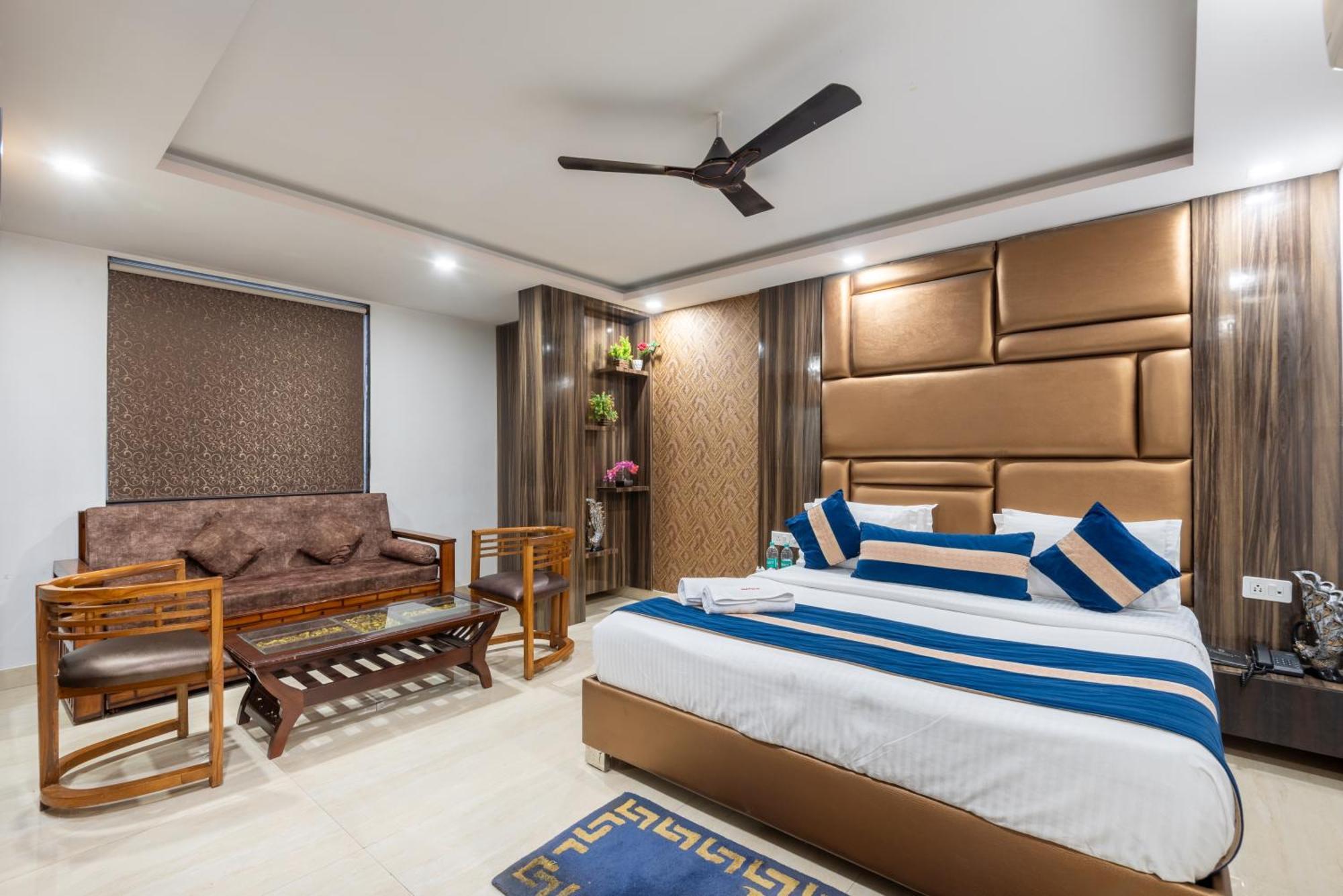 Royal Igi Hotel New Delhi
