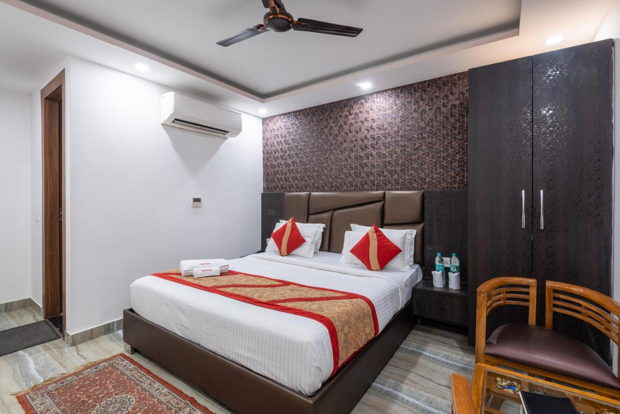 Royal Igi Hotel