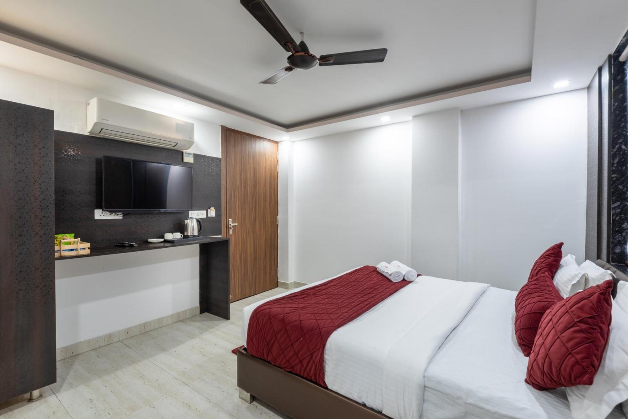 Royal Igi Hotel 3*