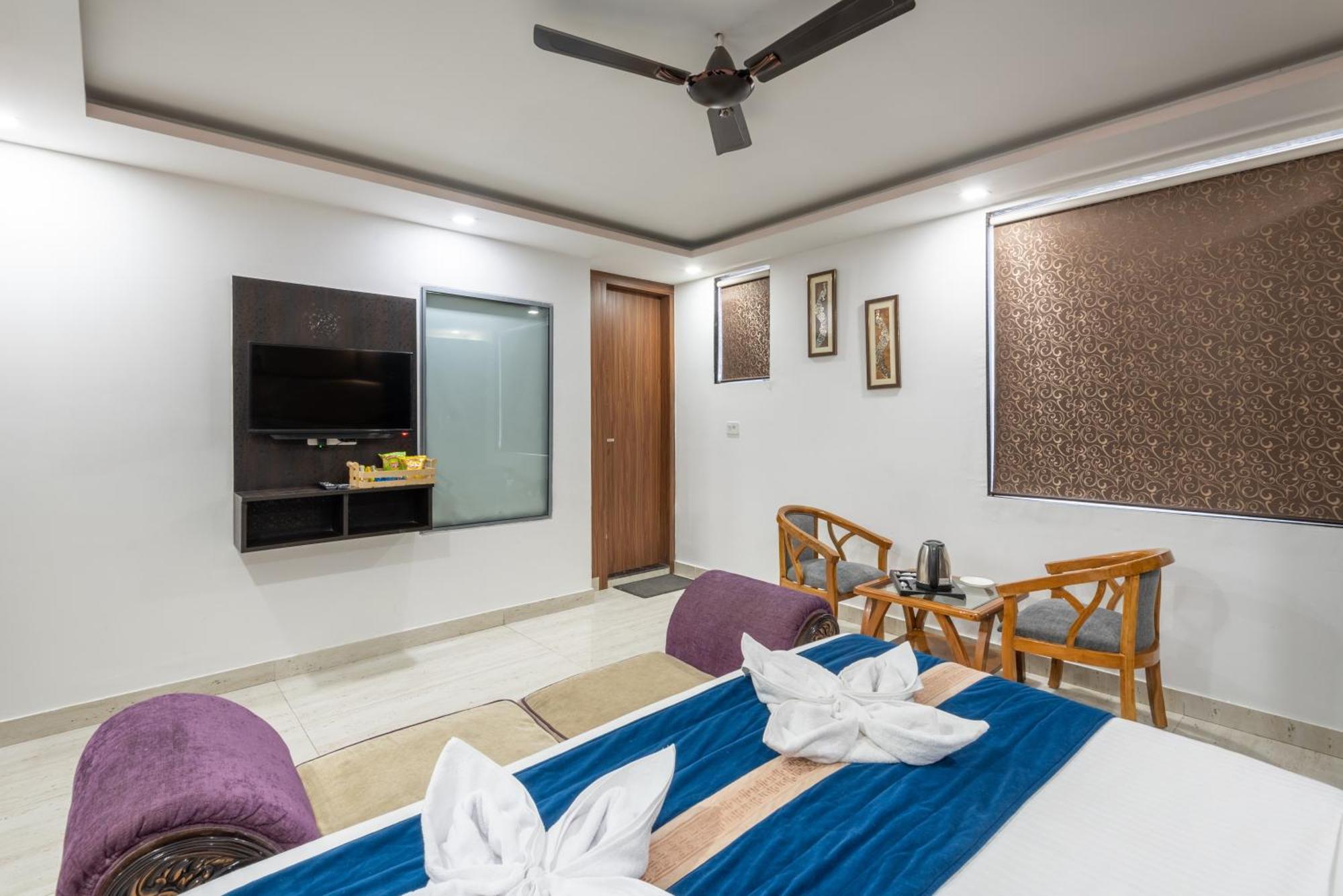 Hotel Royal Igi New Delhi