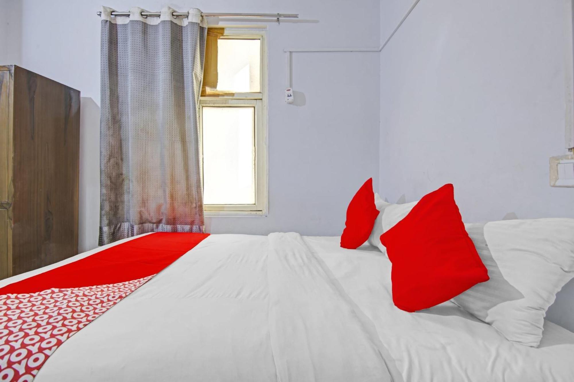 Hotel Dream Sky 3*