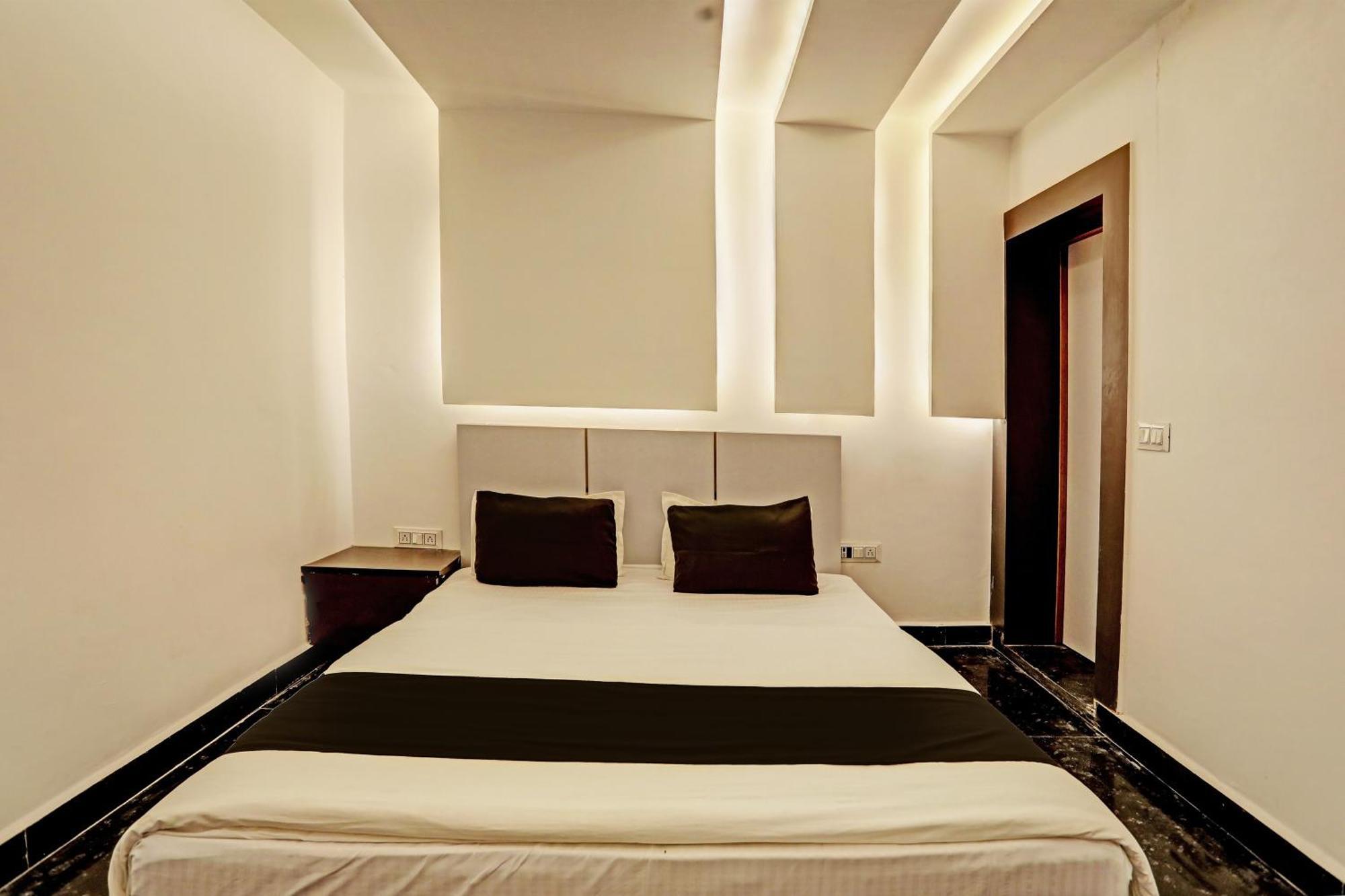 Atlantis 4* New Delhi