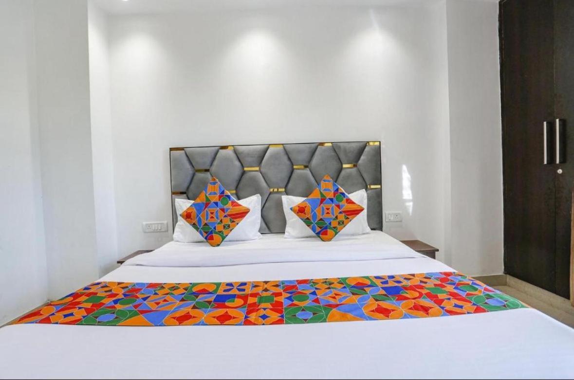 Malviya Nagar Guest house New Delhi