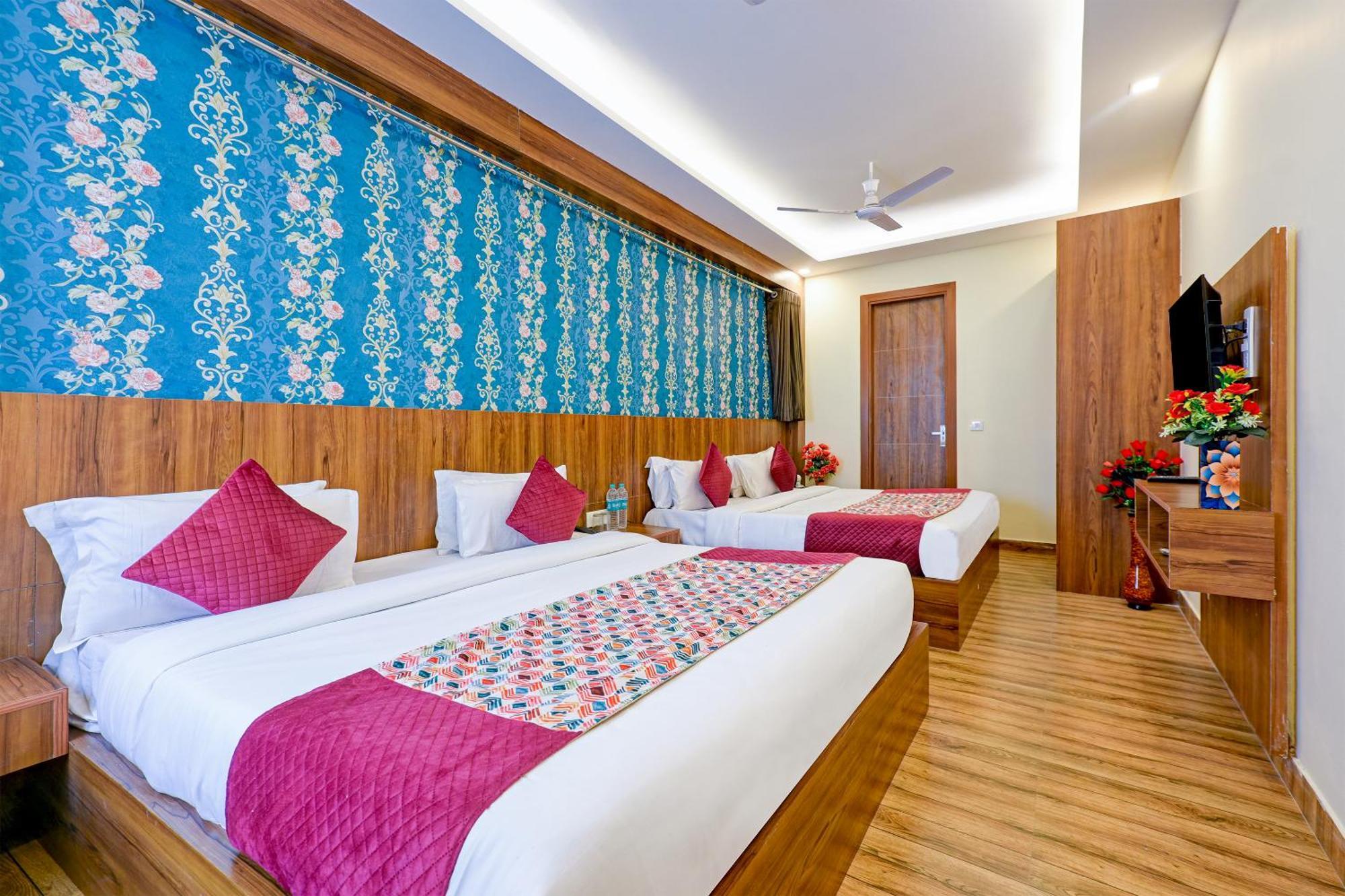 Airport President Near Igi Airport 4*