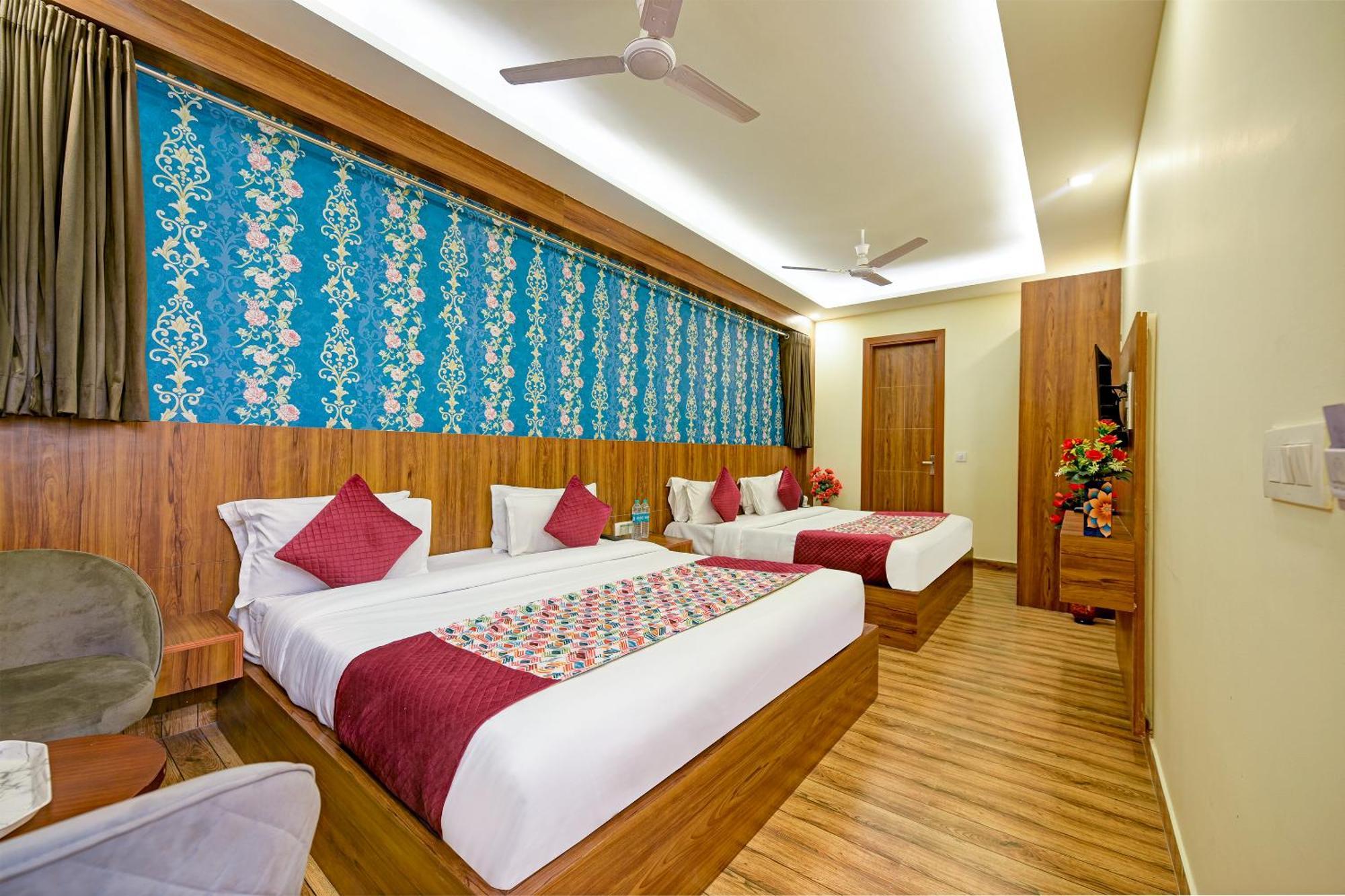 Airport President Near Igi Airport 4* New Delhi